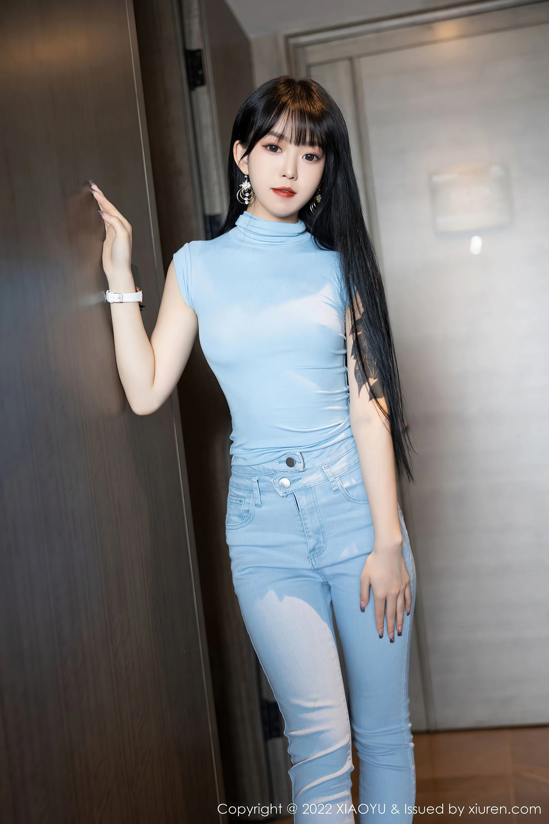 语画界 VOL.797 奶瓶. 丝袜美腿