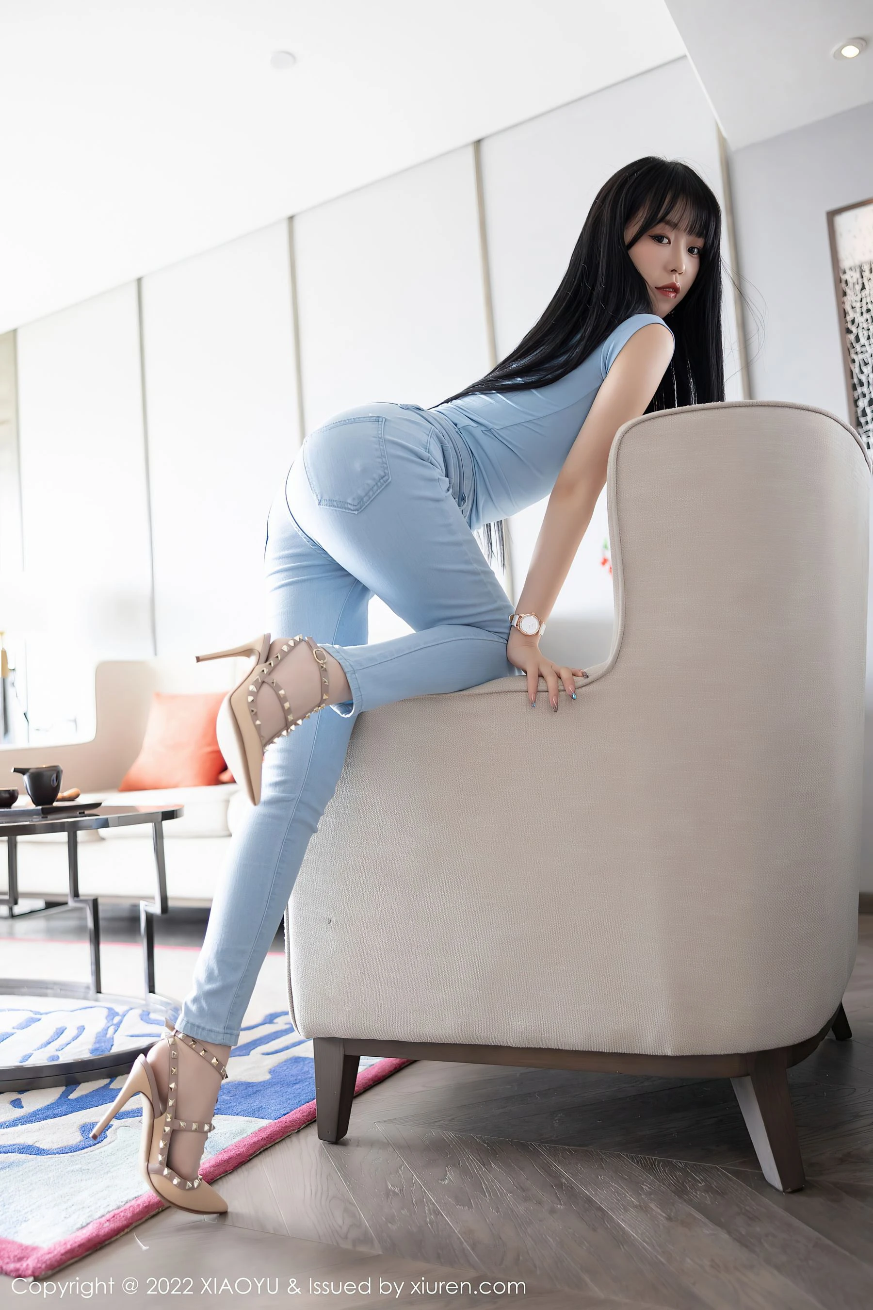 语画界 VOL.797 奶瓶. 丝袜美腿