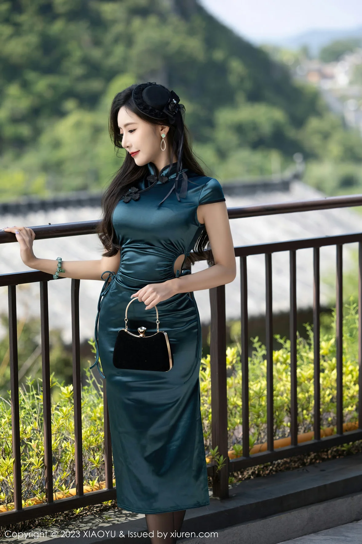 XIAOYU 语画界 Vol.1048 王馨瑶 暗绿色旗袍 [85P]