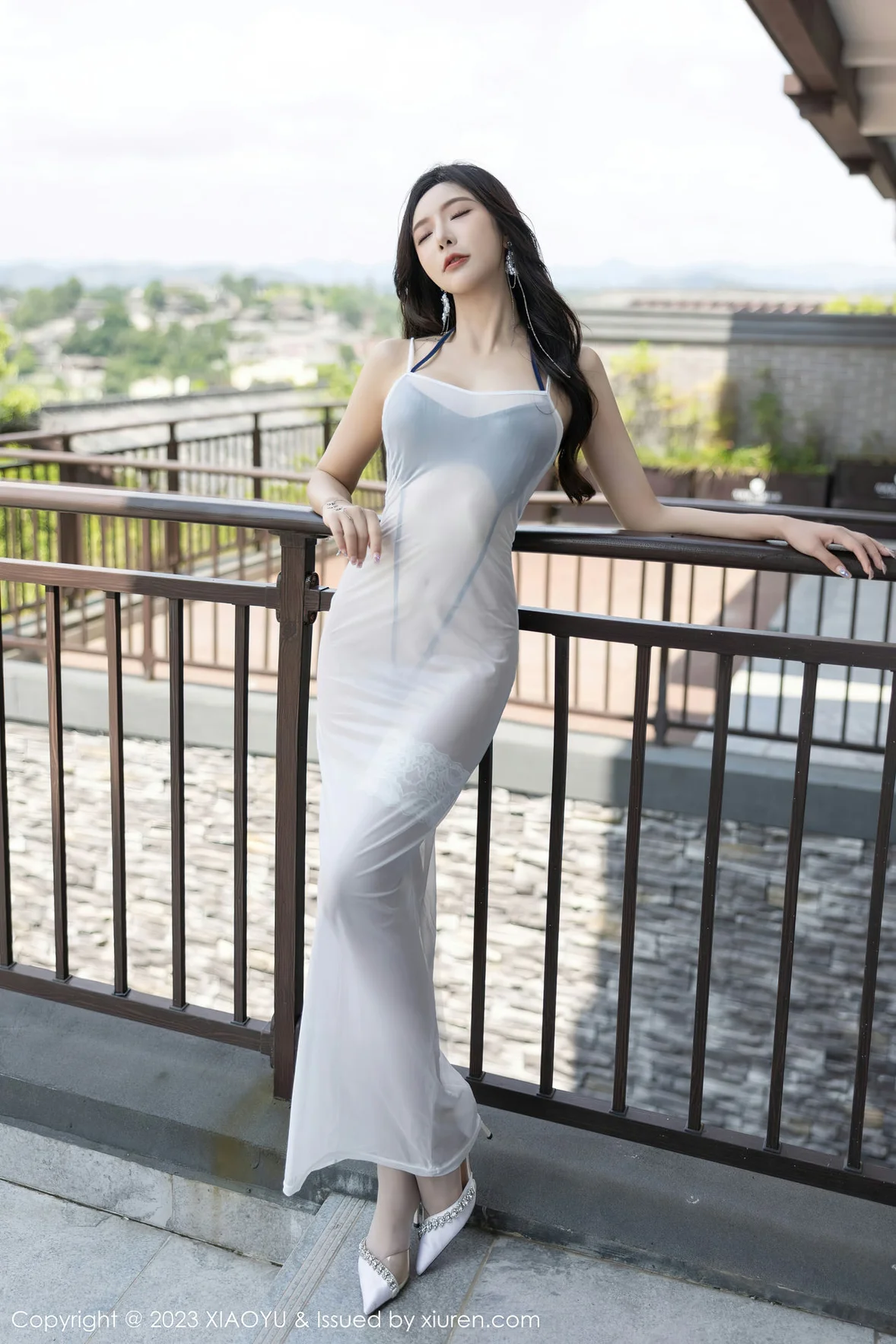 XIAOYU 语画界 Vol.1052 王馨瑶yanni 白色轻透连衣长裙贵州旅拍 [98P]