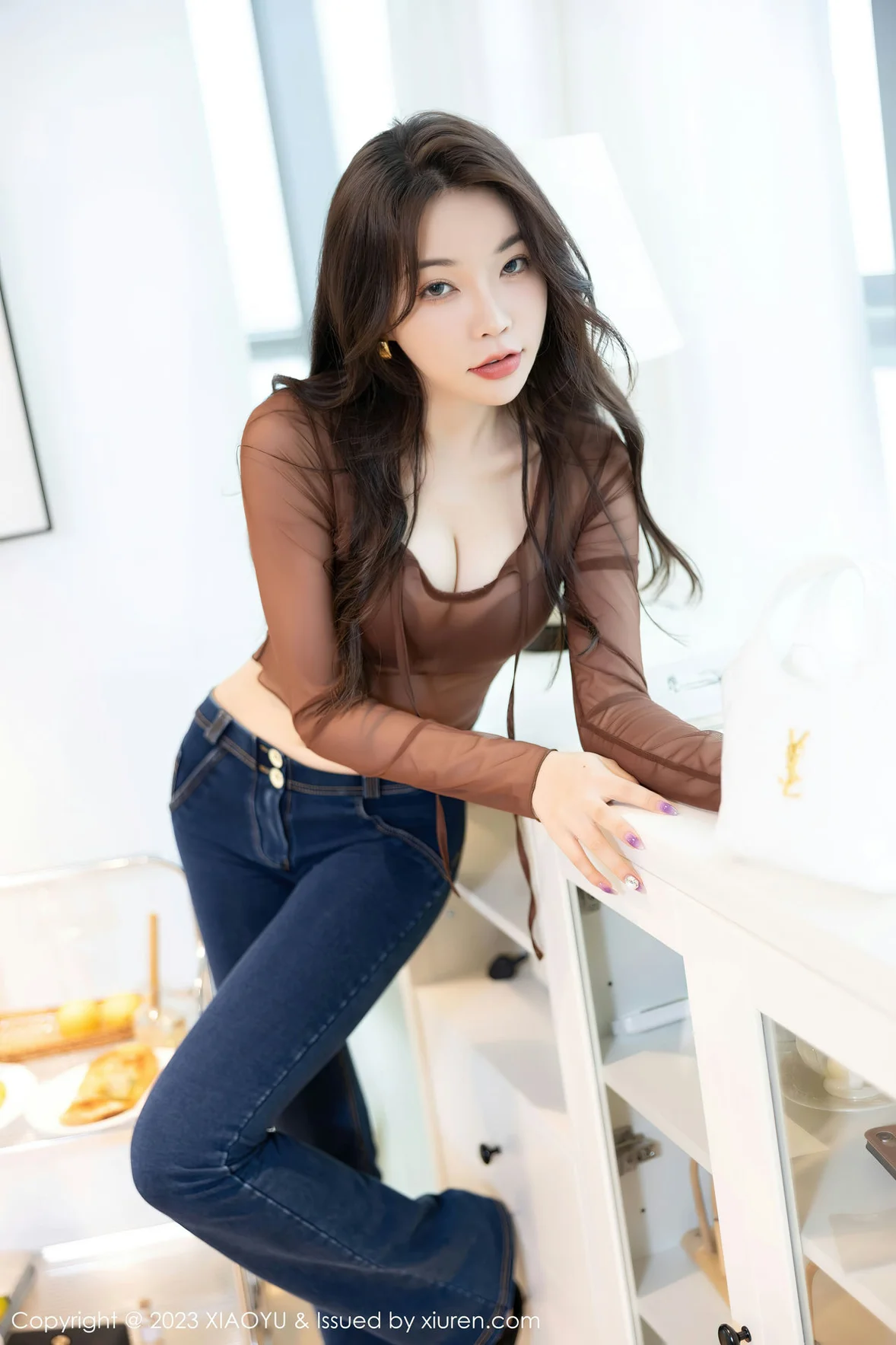 XIAOYU 语画界 Vol.1055 徐莉芝Booty 轻透上衣性感写真 [84P]