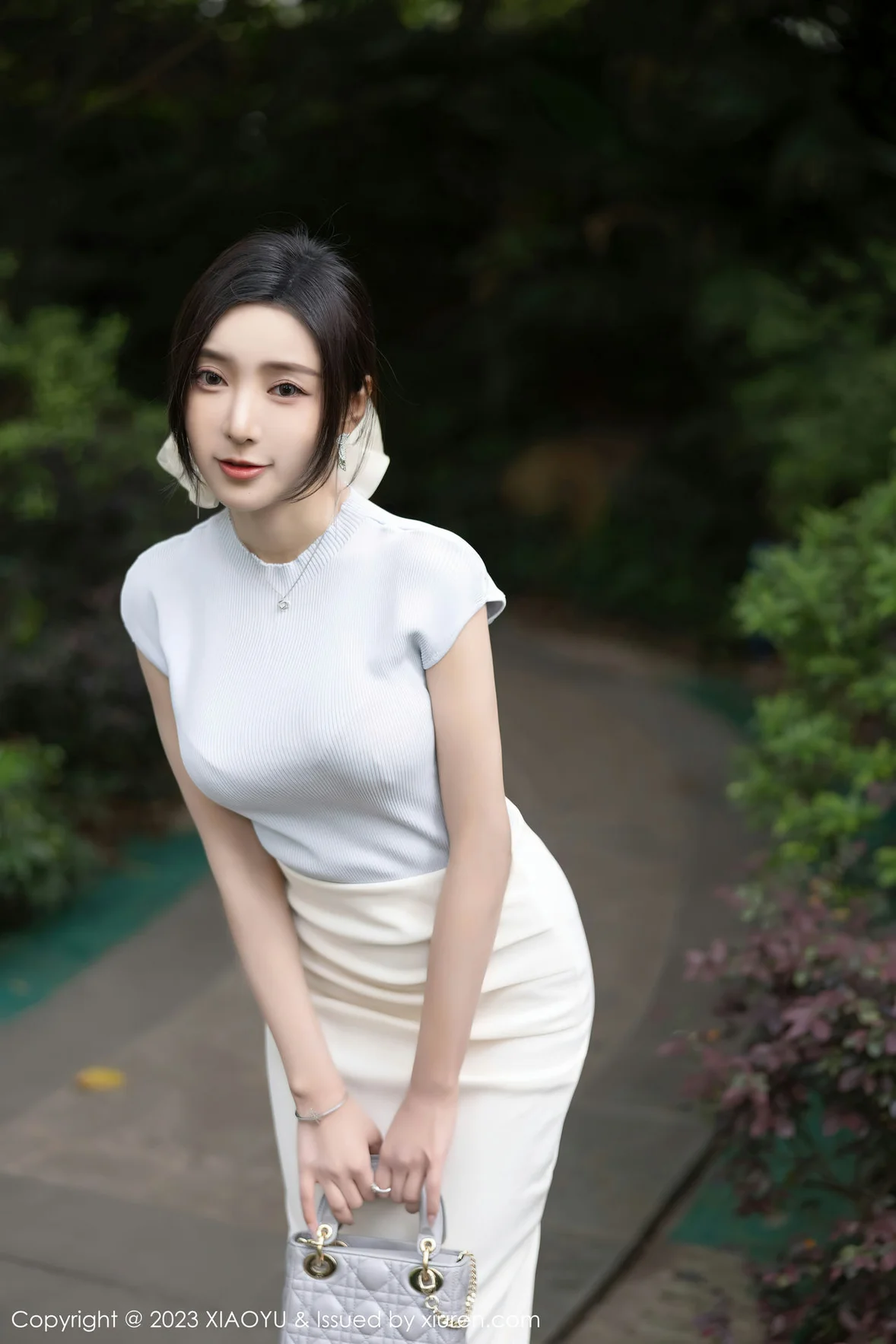 XIAOYU 语画界 Vol.1059 王馨瑶yanni 淡粉色内衣性感写真 [85P]