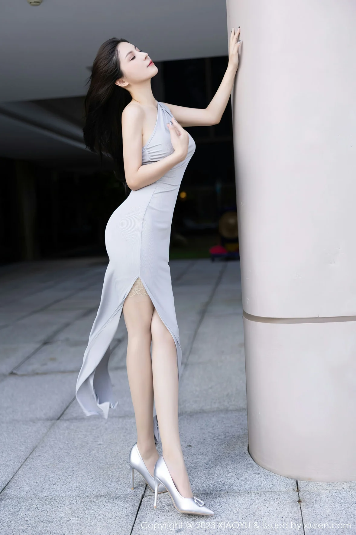 XIAOYU 语画 Vol.1074 小蛮妖Yummy 灰色蕾丝内衣贵州旅拍 [82P]