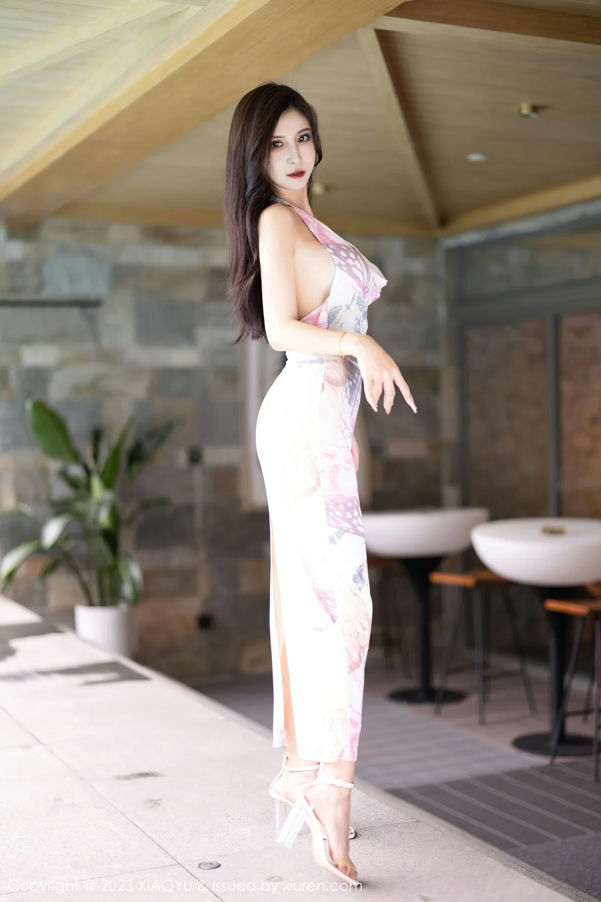 XIAOYU 语画 Vol.1081 小蛮妖Yummy 薄纱情趣内衣贵州旅拍 [83P]