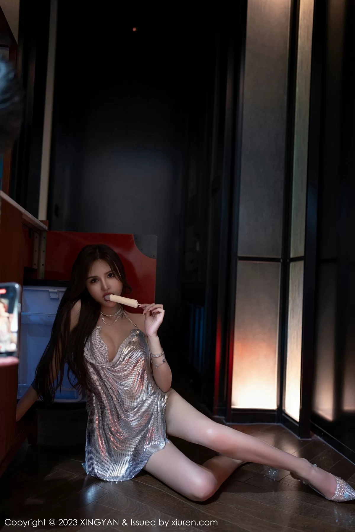 星颜社 VOL.216 Emily尹菲 [84P]