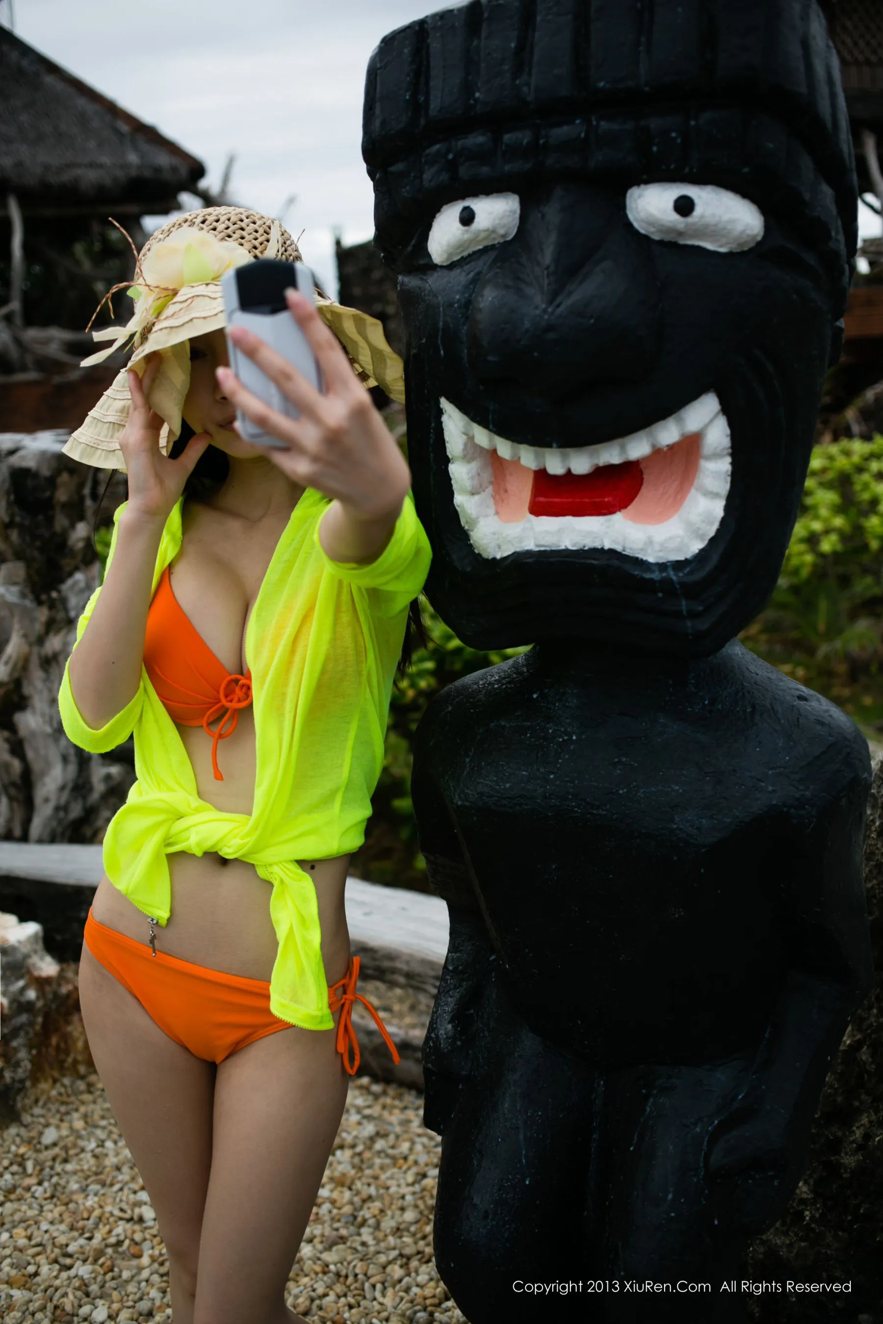 小小白思宜 &#038;爆乳比基尼女神 秀人网 No.028