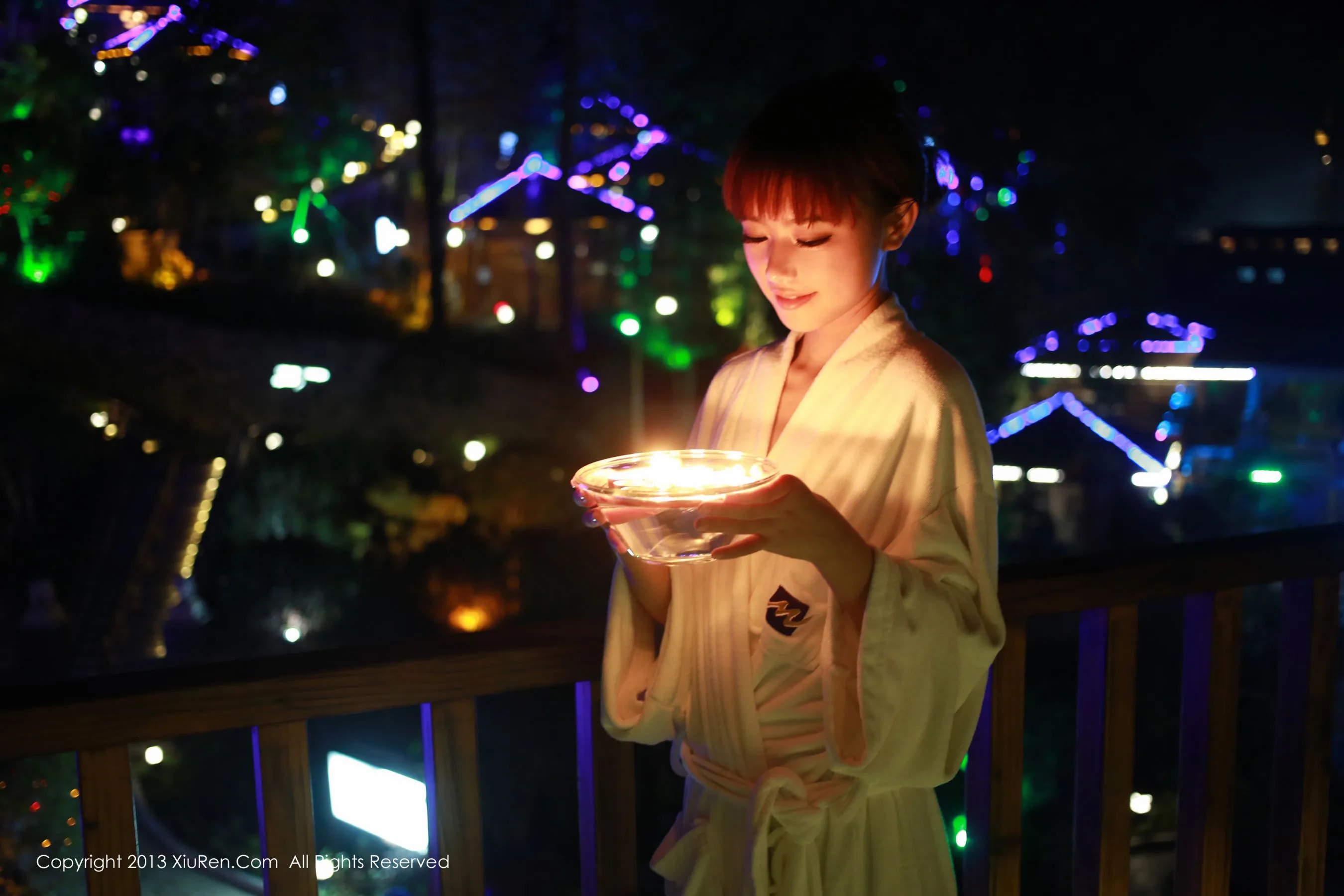 腹黑贫乳腰窝美臀萝莉女神@toro羽住 秀人网 No.056