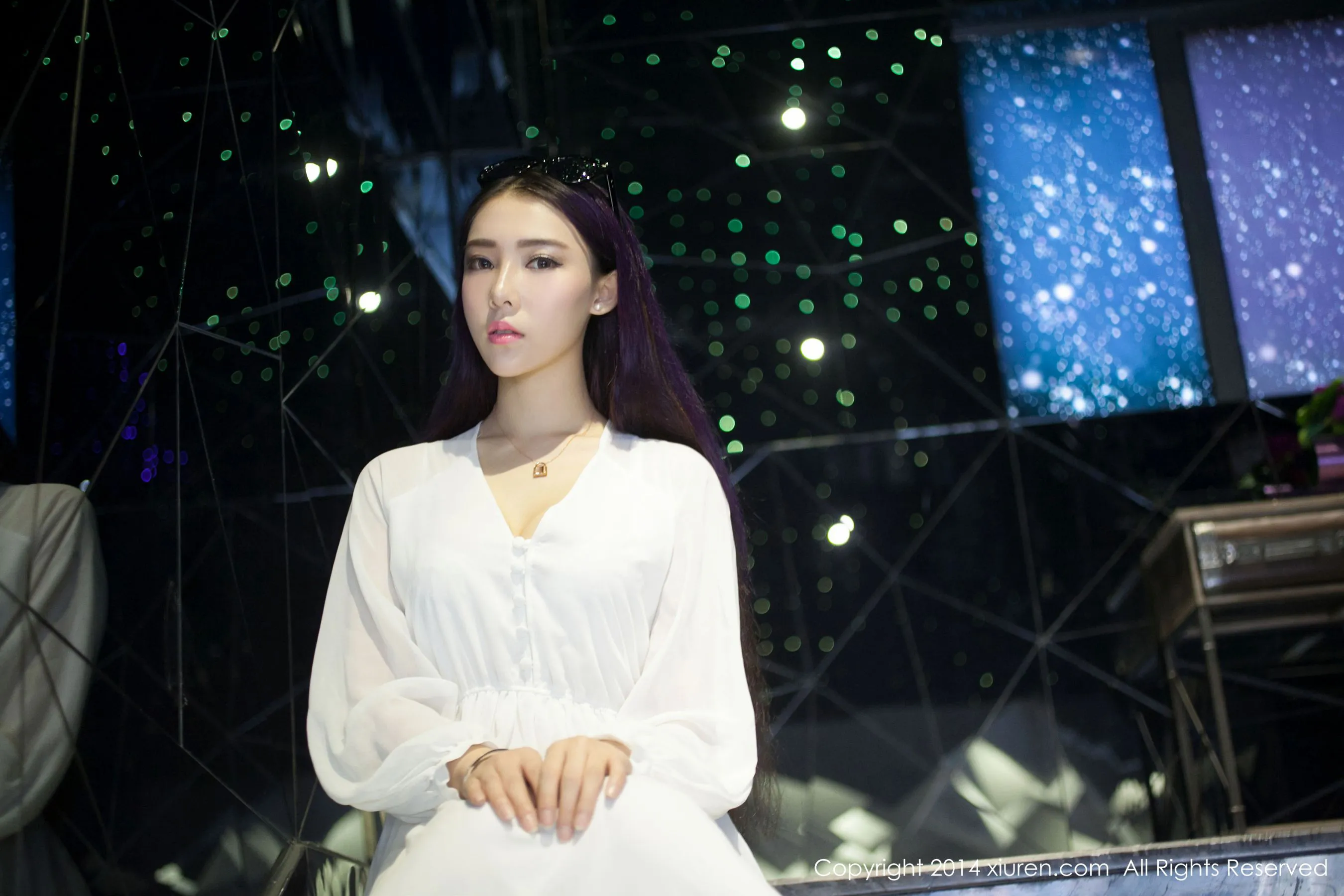 夢娜Vanessa《款款而来的特级女神》 秀人网 No.131