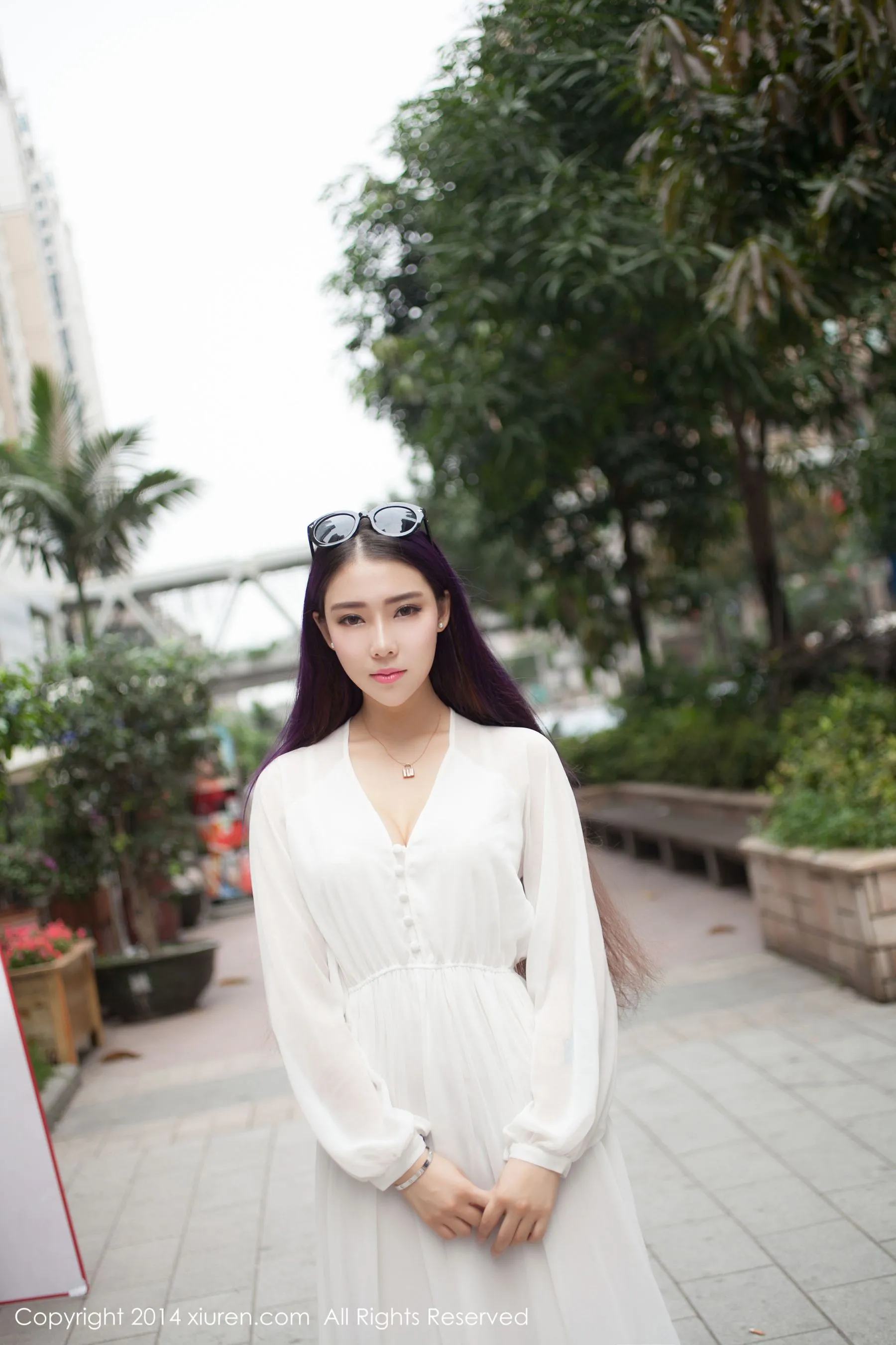 夢娜Vanessa《款款而来的特级女神》 秀人网 No.131