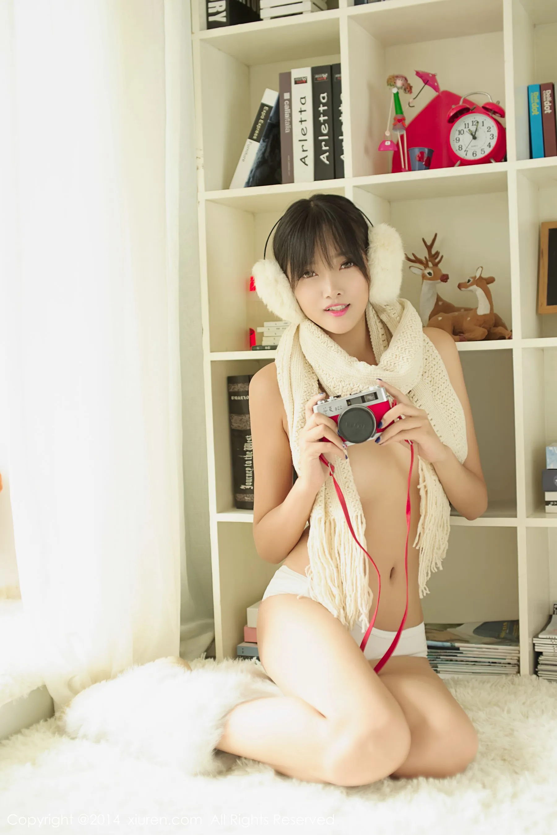 静颜宁《可爱居家少女》 秀人网 No.217