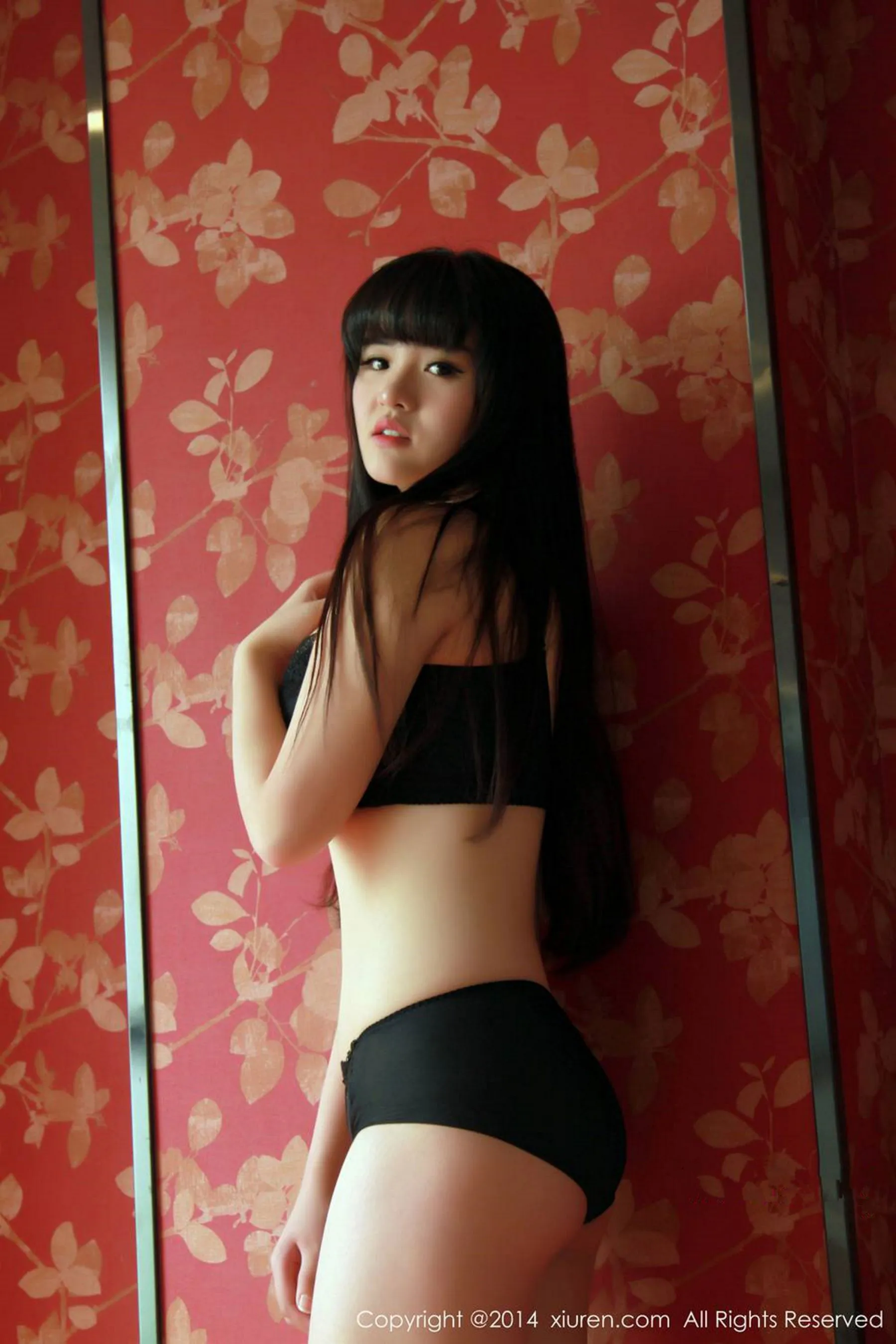 旭儿 up妹子 秀人网 No.261