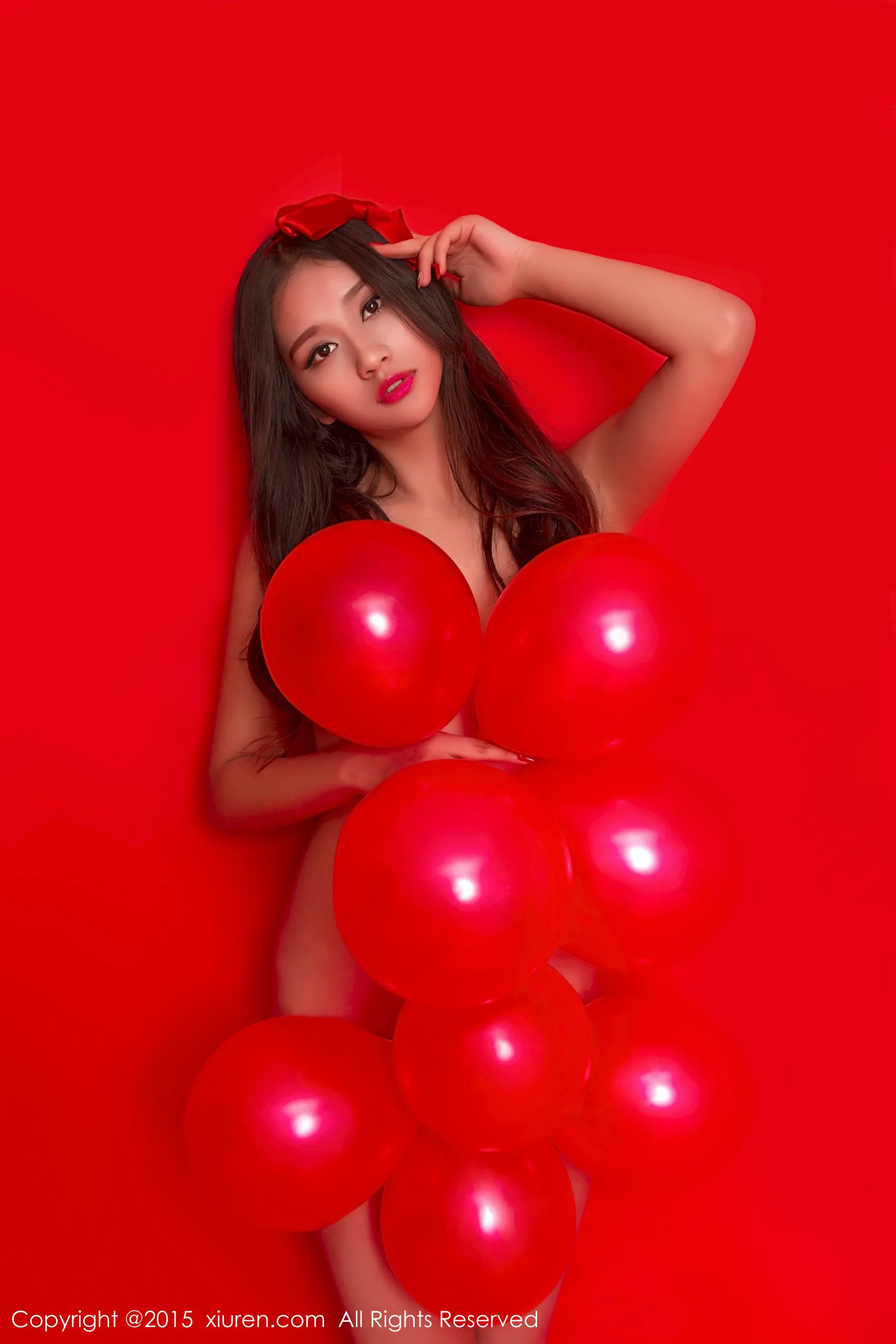 史雨姐姐《红色背景主题》 秀人网 No.282