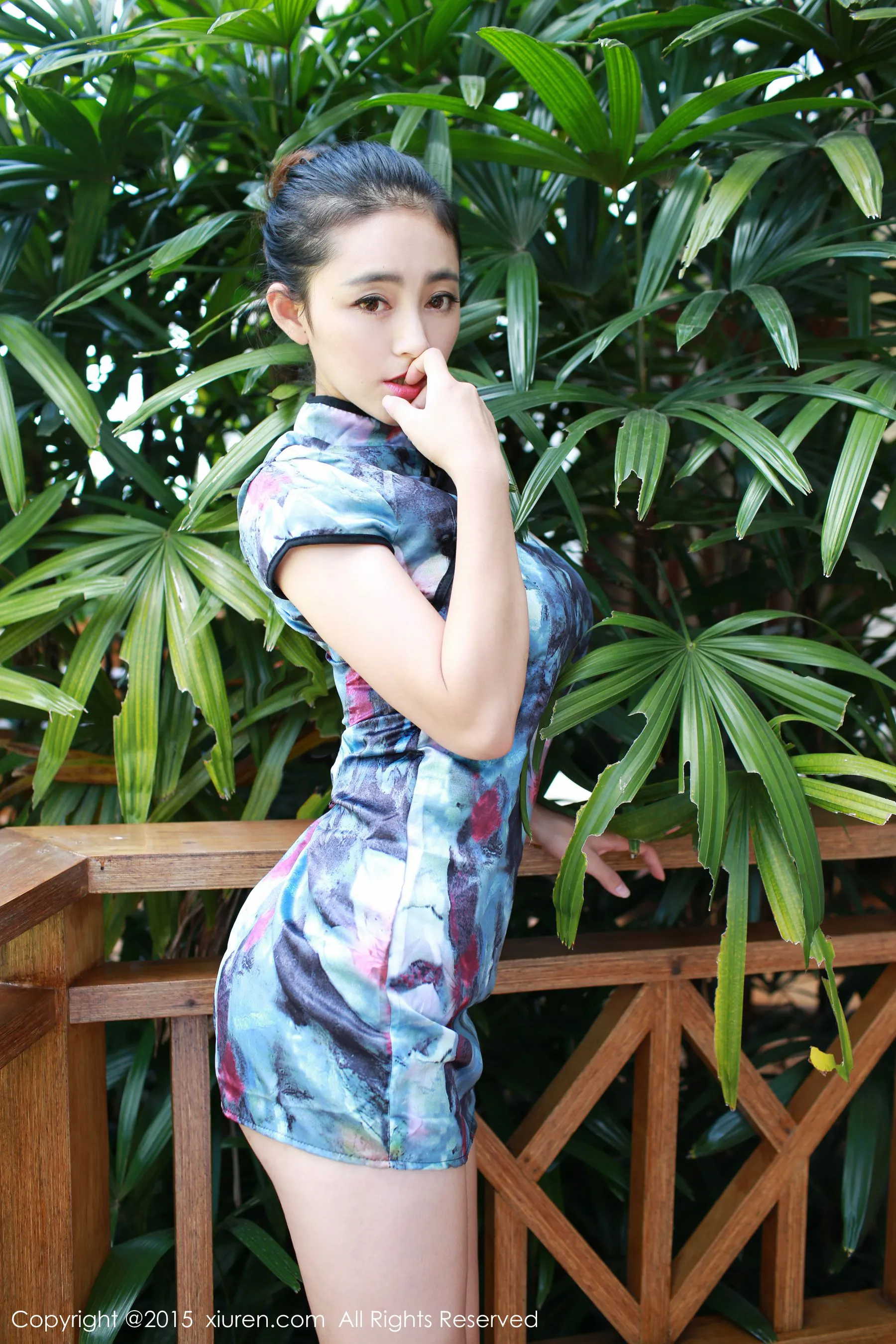 夏茉GIGI《旗袍+白色蕾丝吊袜装》 秀人网 No.393