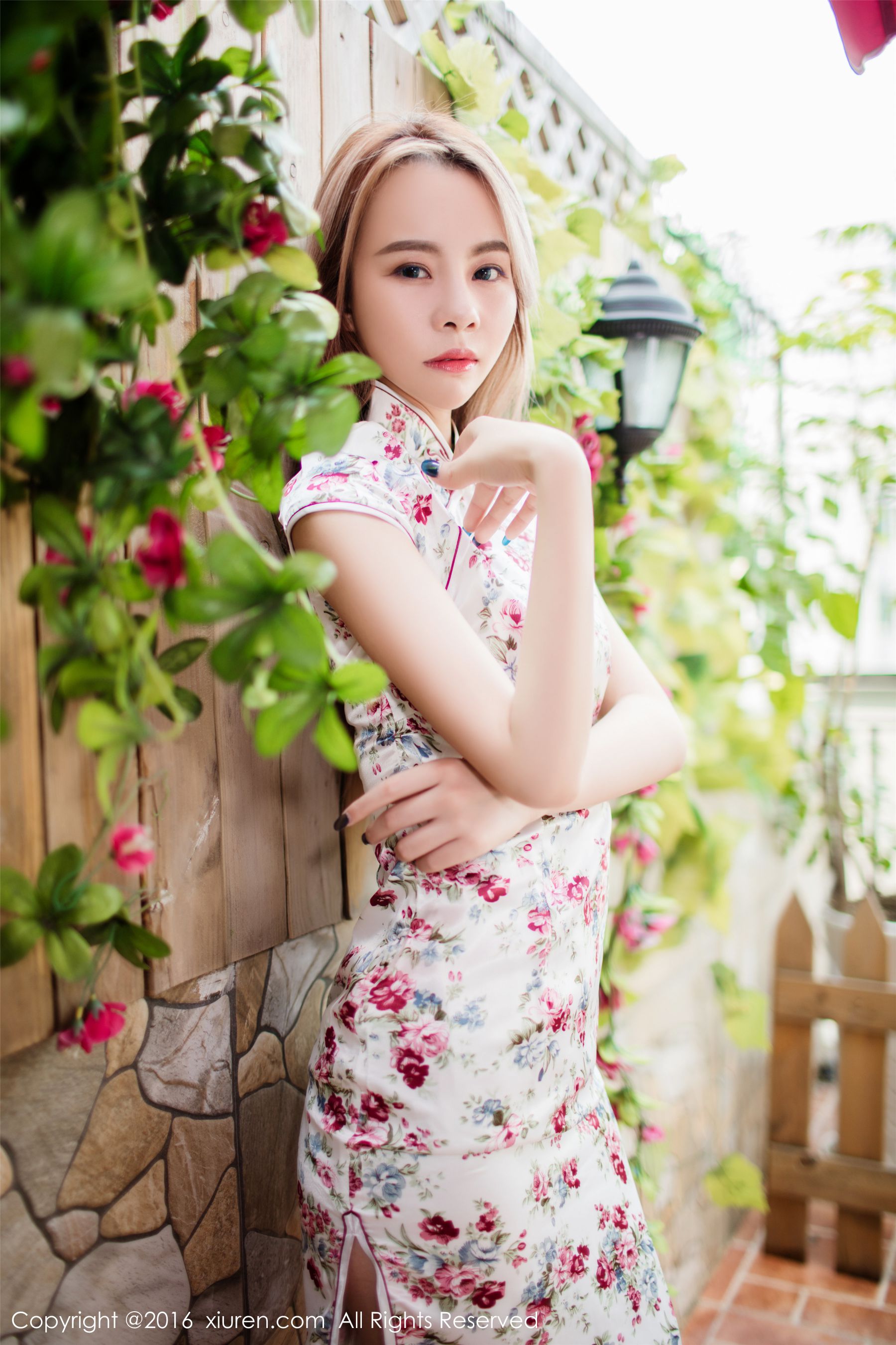 妩媚美女@虞姬儿《道不尽的性感与温柔》 秀人网 No.658