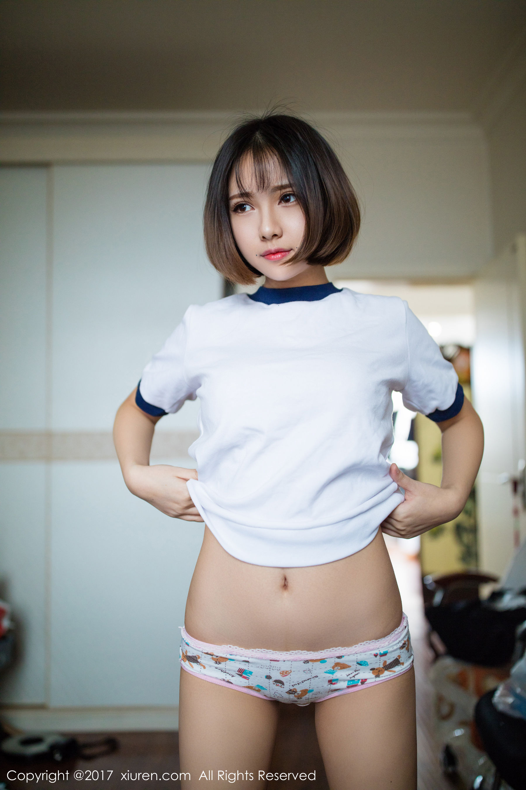 小魔女奈奈《清纯气息的少女诱惑》 秀人网XIUREN No.736