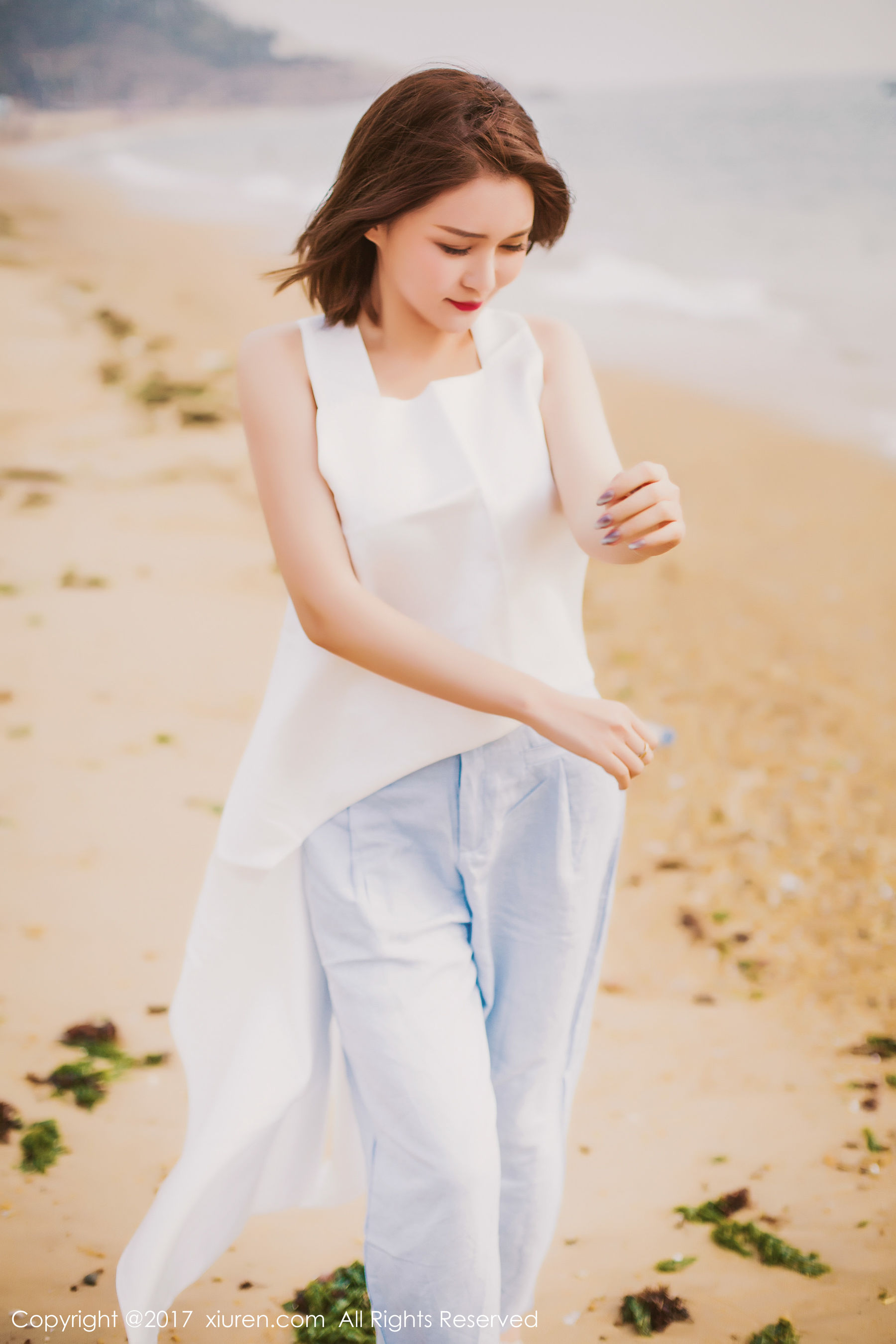 廿十(凯竹)《海边唯美风+性感室内》 秀人 NO.879