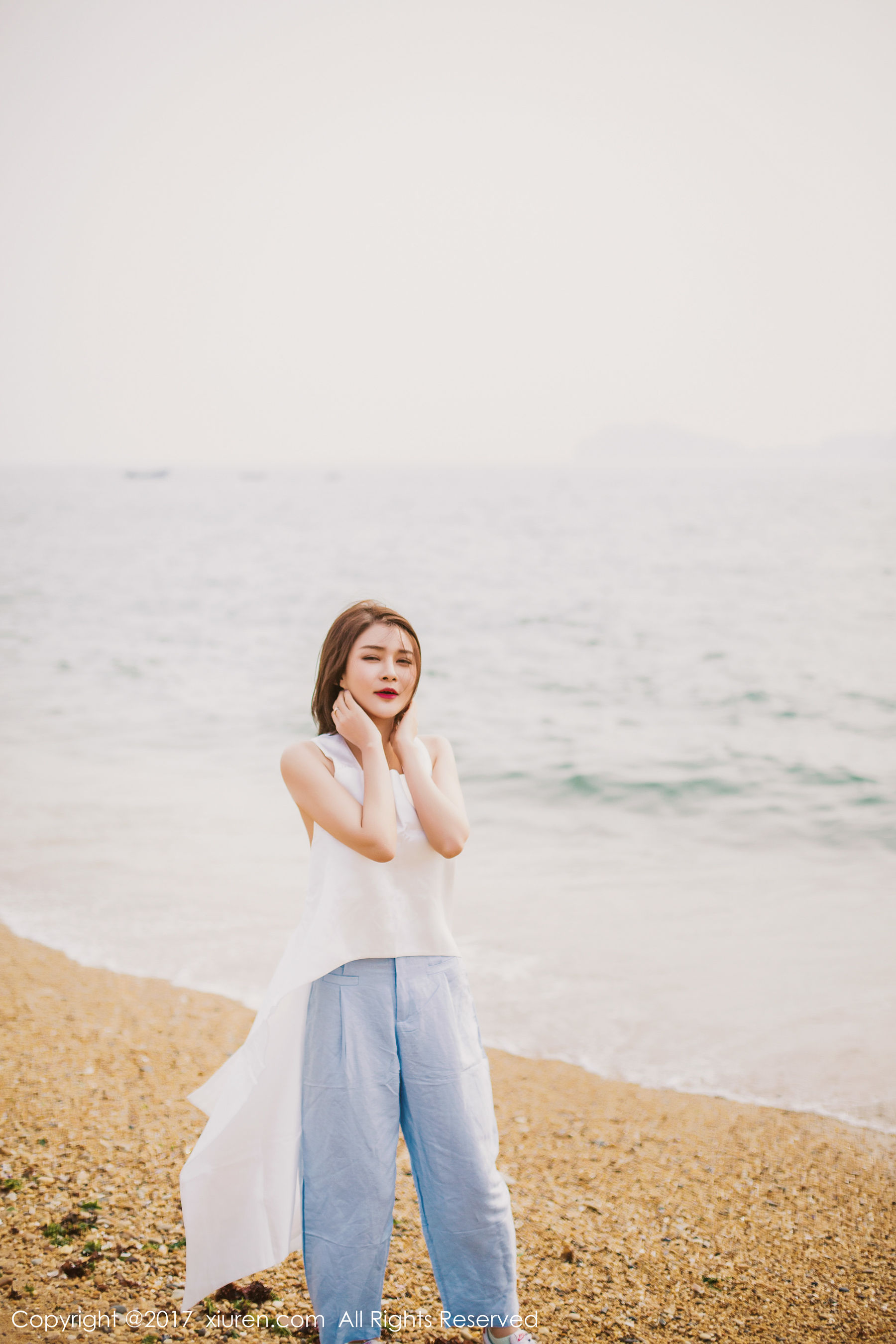 廿十(凯竹)《海边唯美风+性感室内》 秀人 NO.879