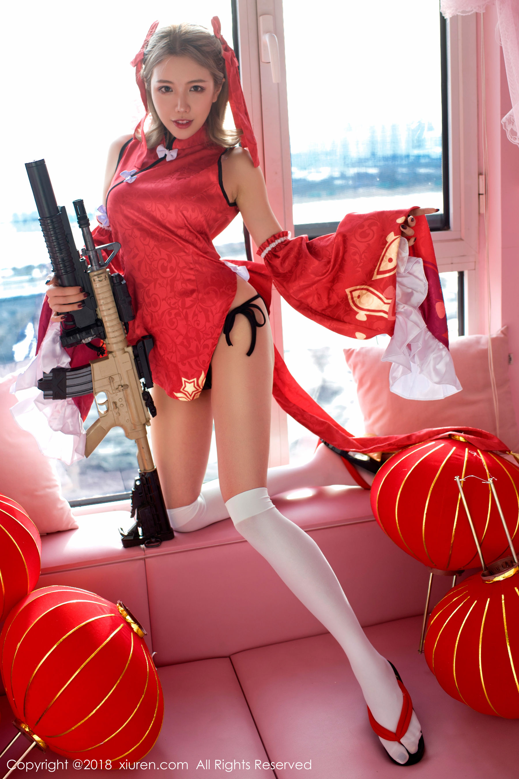 黄楽然《保鲜膜裹身+极品COS枪娘》 秀人 No.911