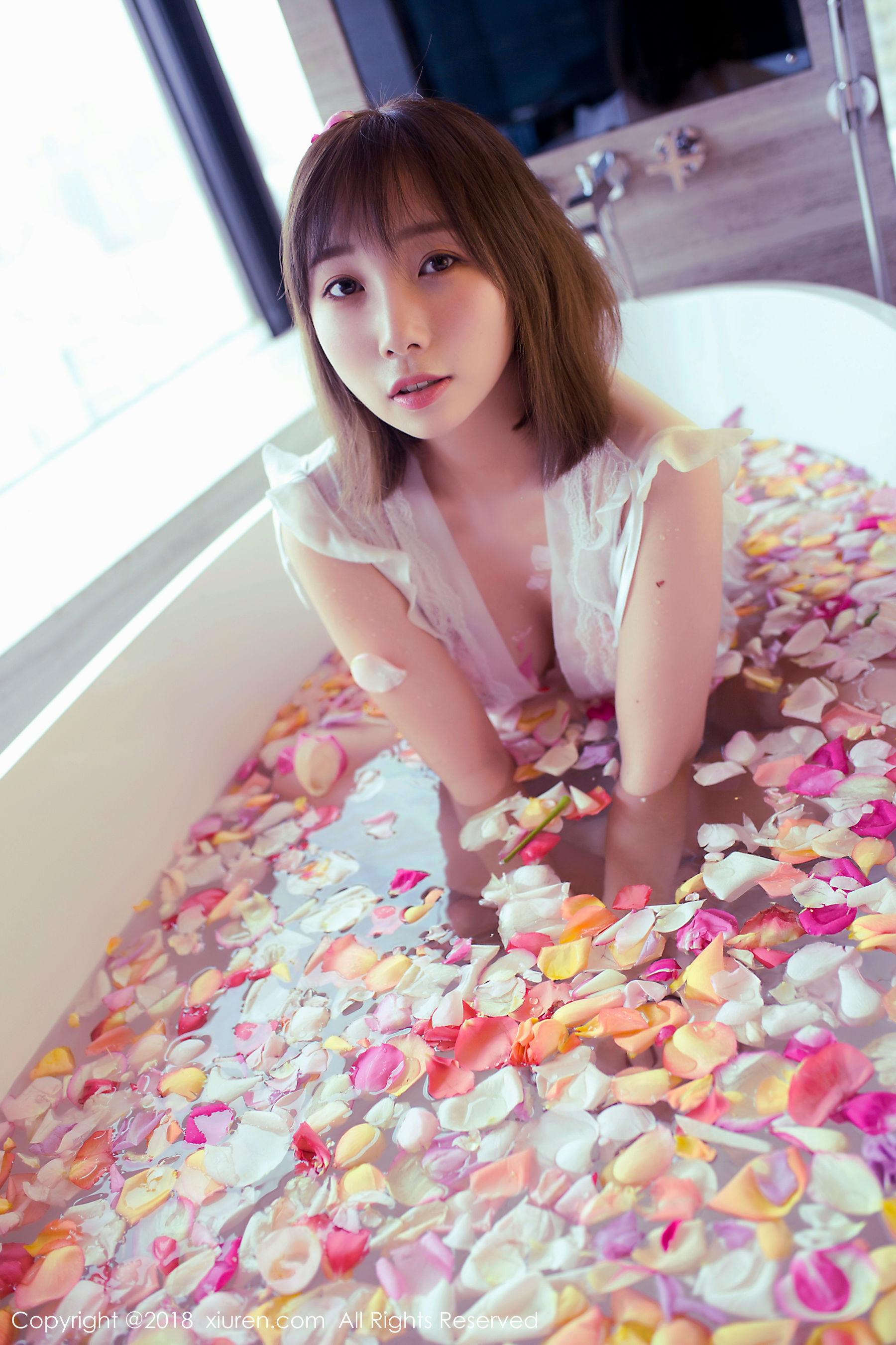 枝恩《短发百变大美女》 秀人网XIUREN No.981