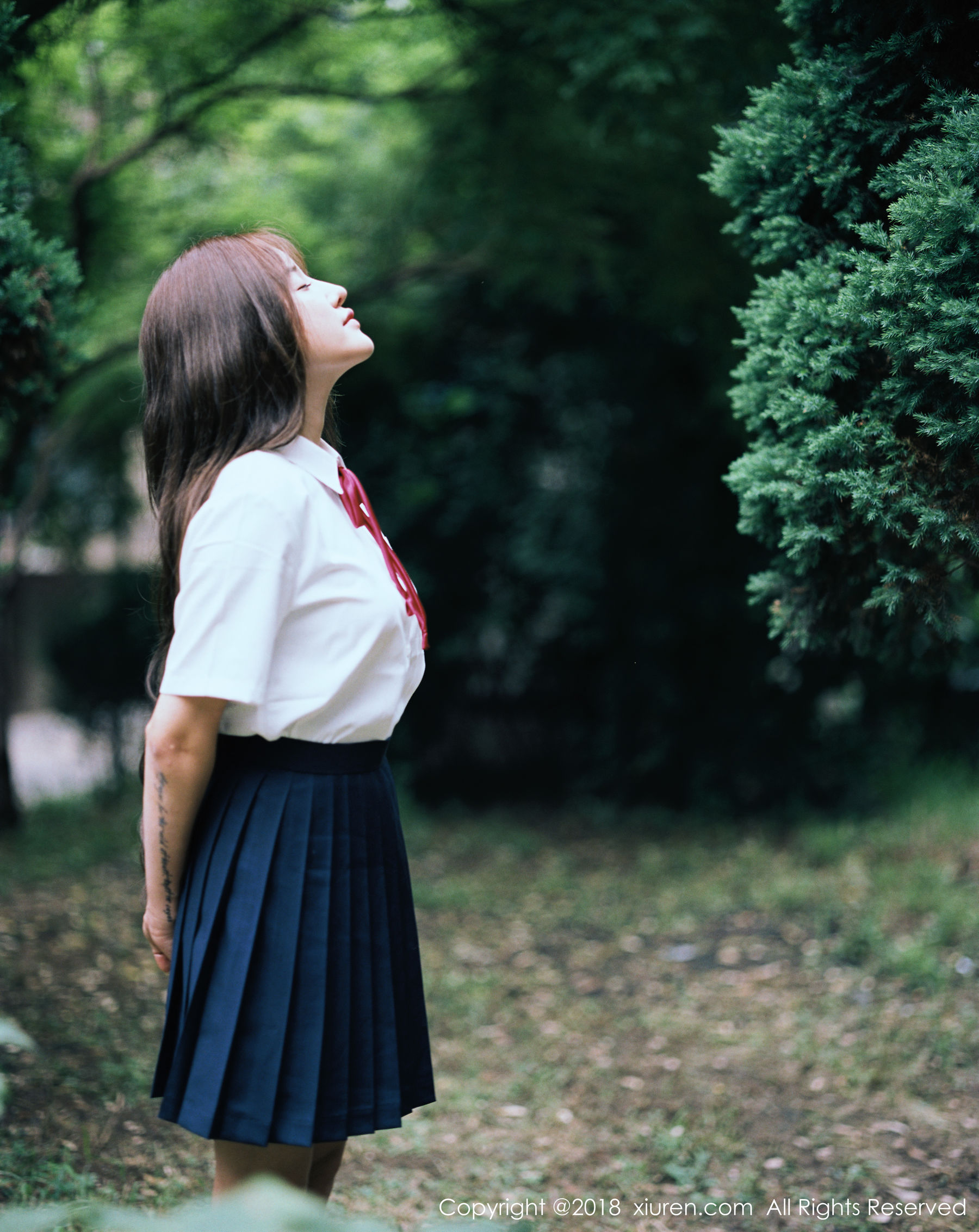 丹妮Danny《运动滑板人体抹油与浴室湿身》 XiuRen 秀人网 No.994