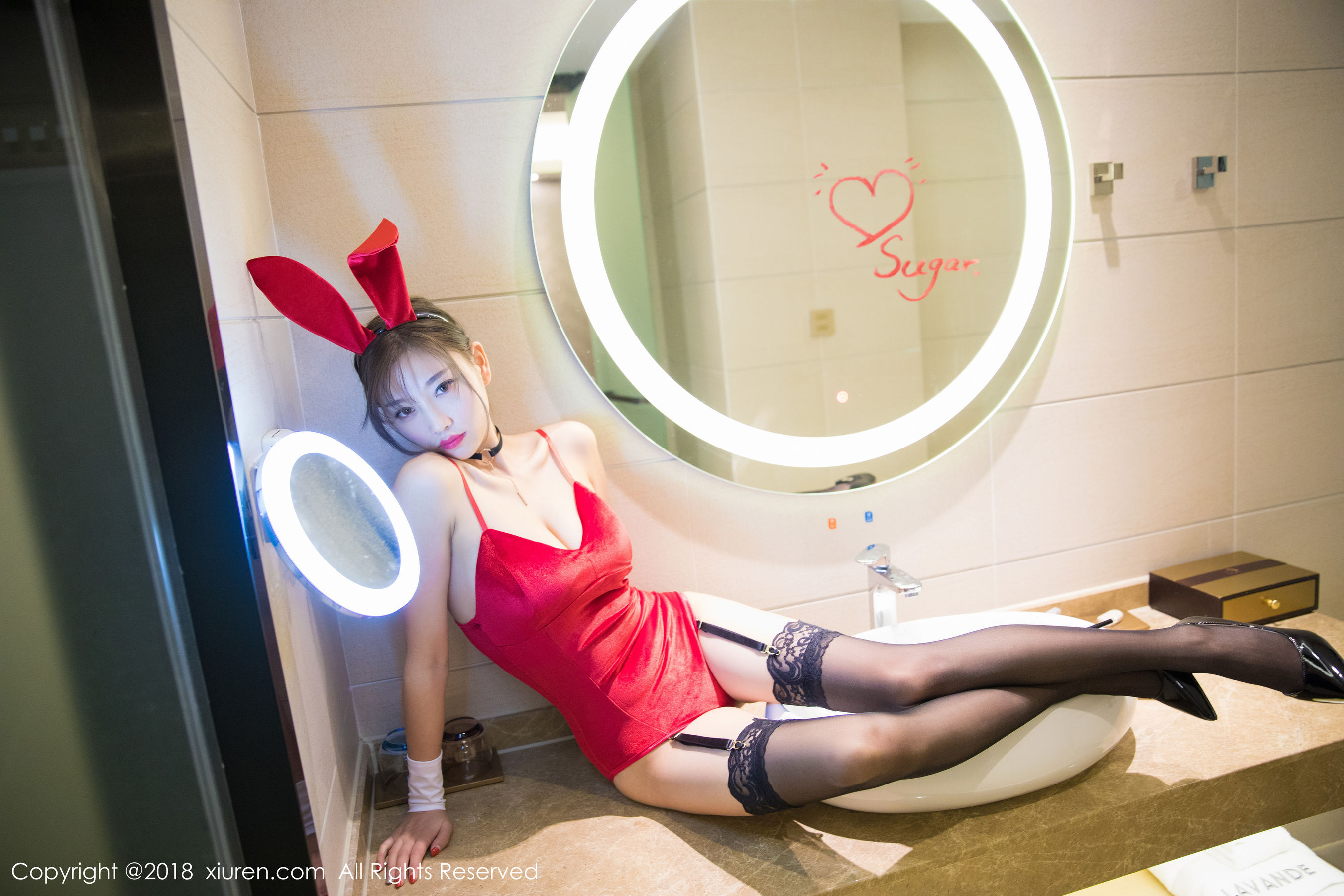 杨晨晨sugar《黑丝兔女郎+浴室湿身系列》 XiuRen 秀人网 No.1033