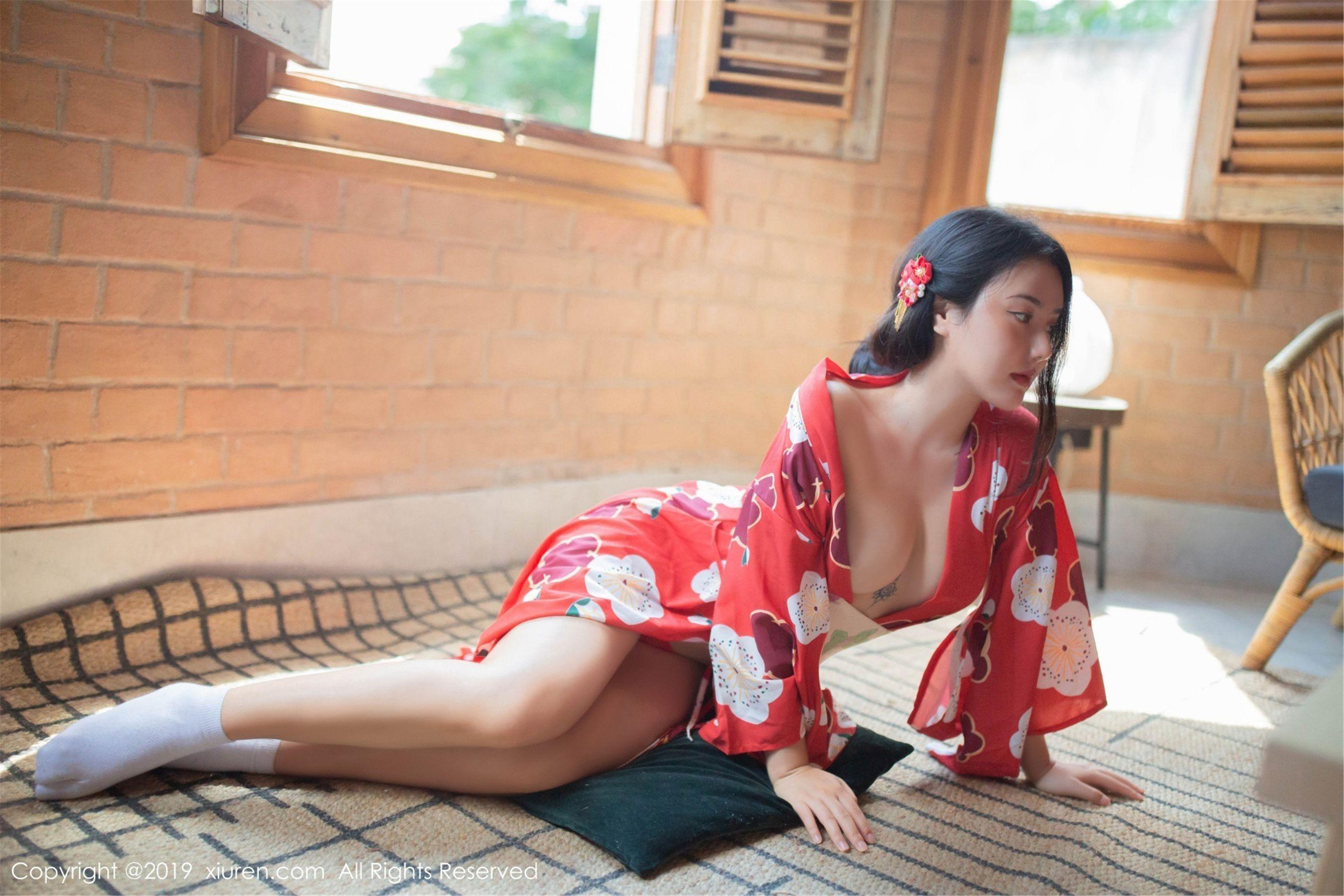 XiuRen 秀人网 No.1492 Manuela玛鲁娜