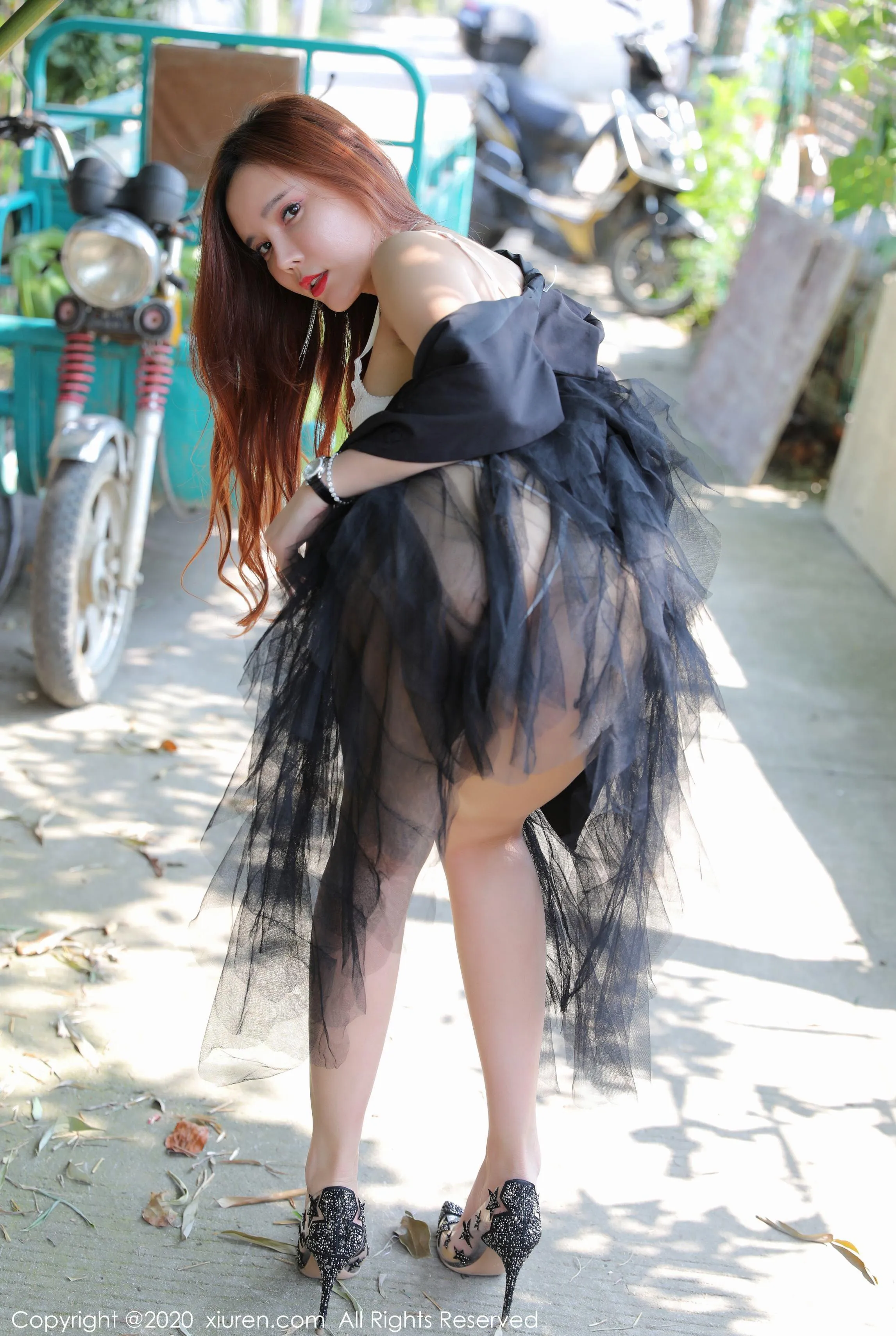 XIUREN秀人网 NO2048 艾小青