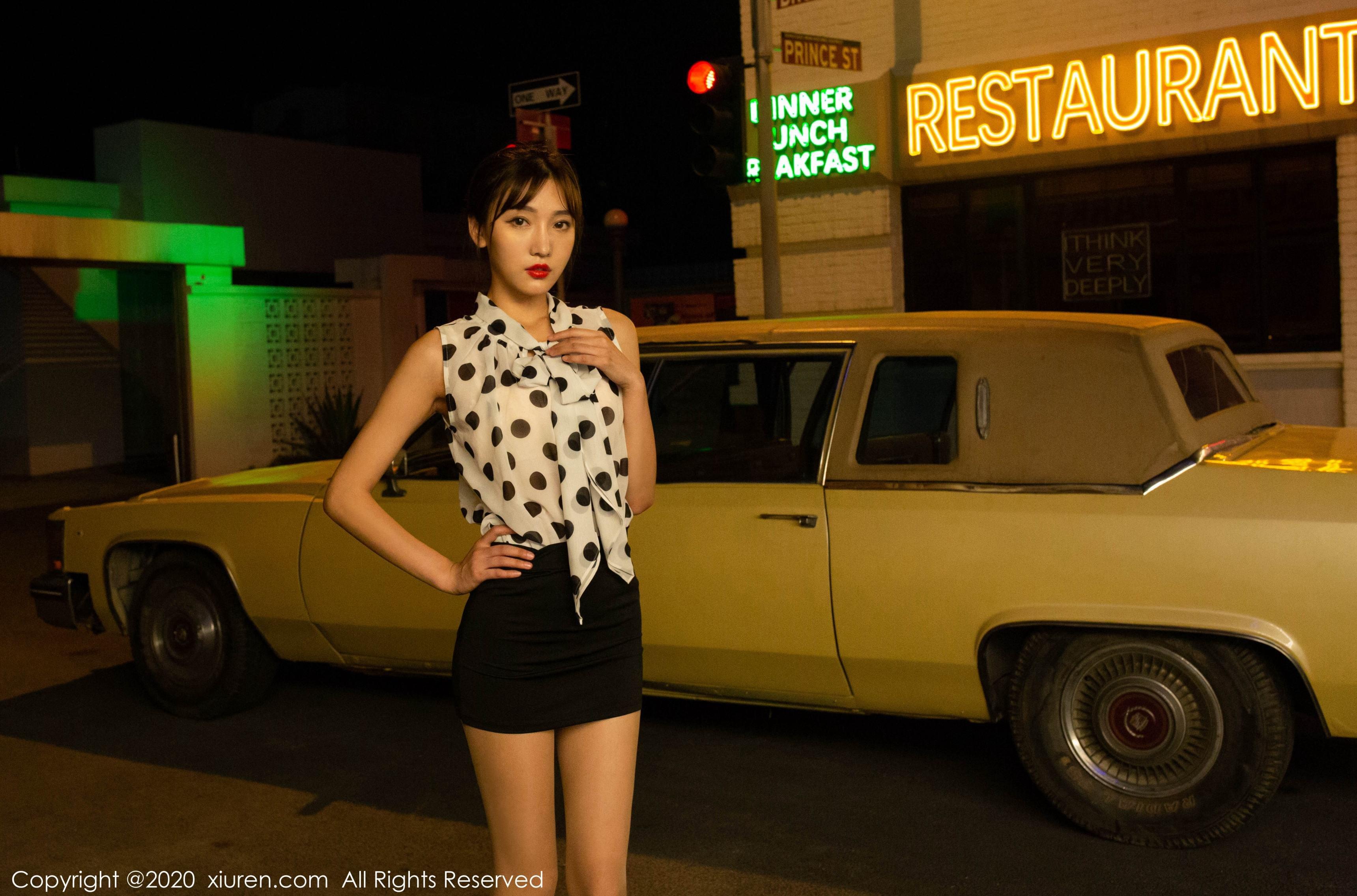 XIUREN秀人网 NO.2222 陆萱萱