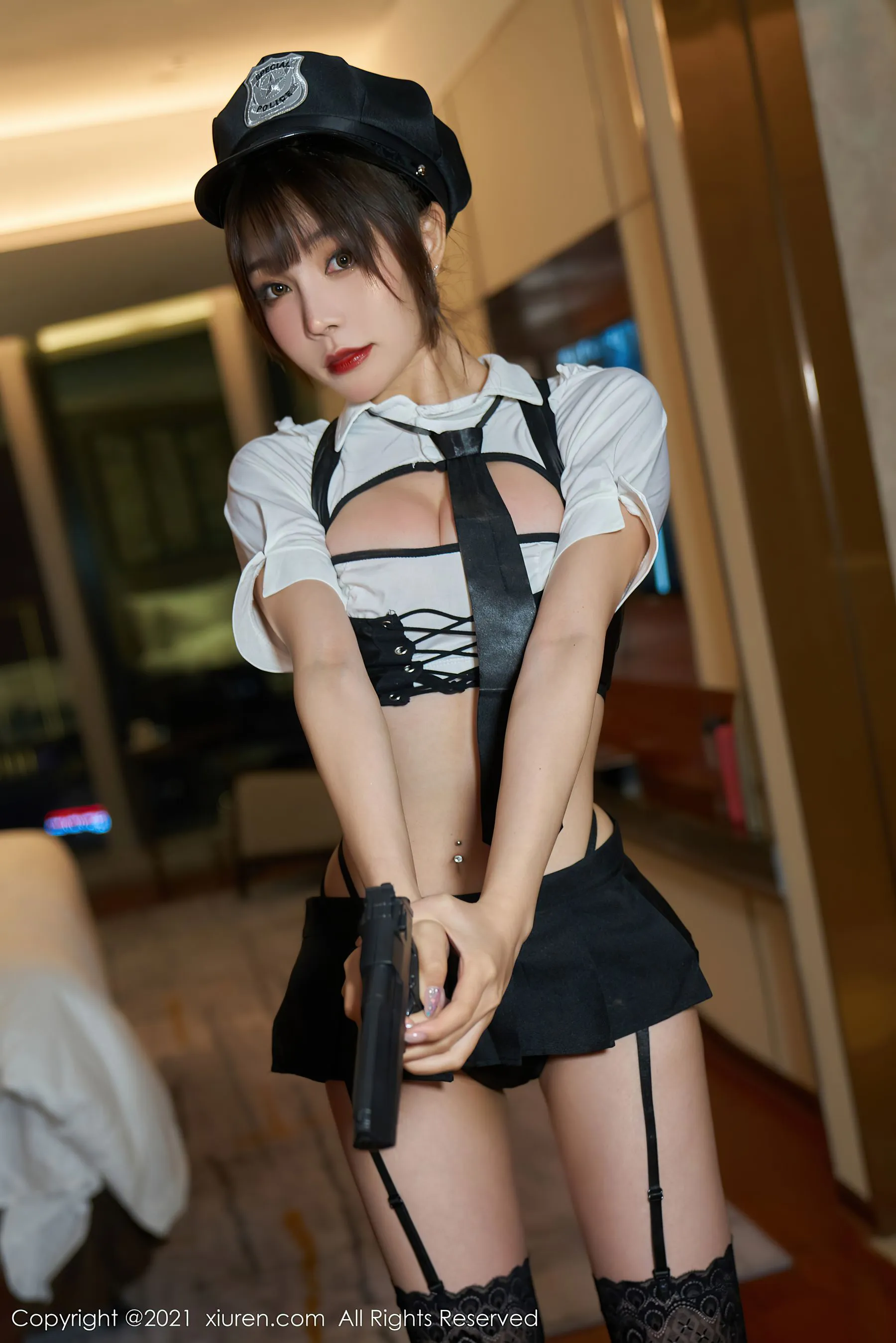 秀人 No.3588 芝芝Booty