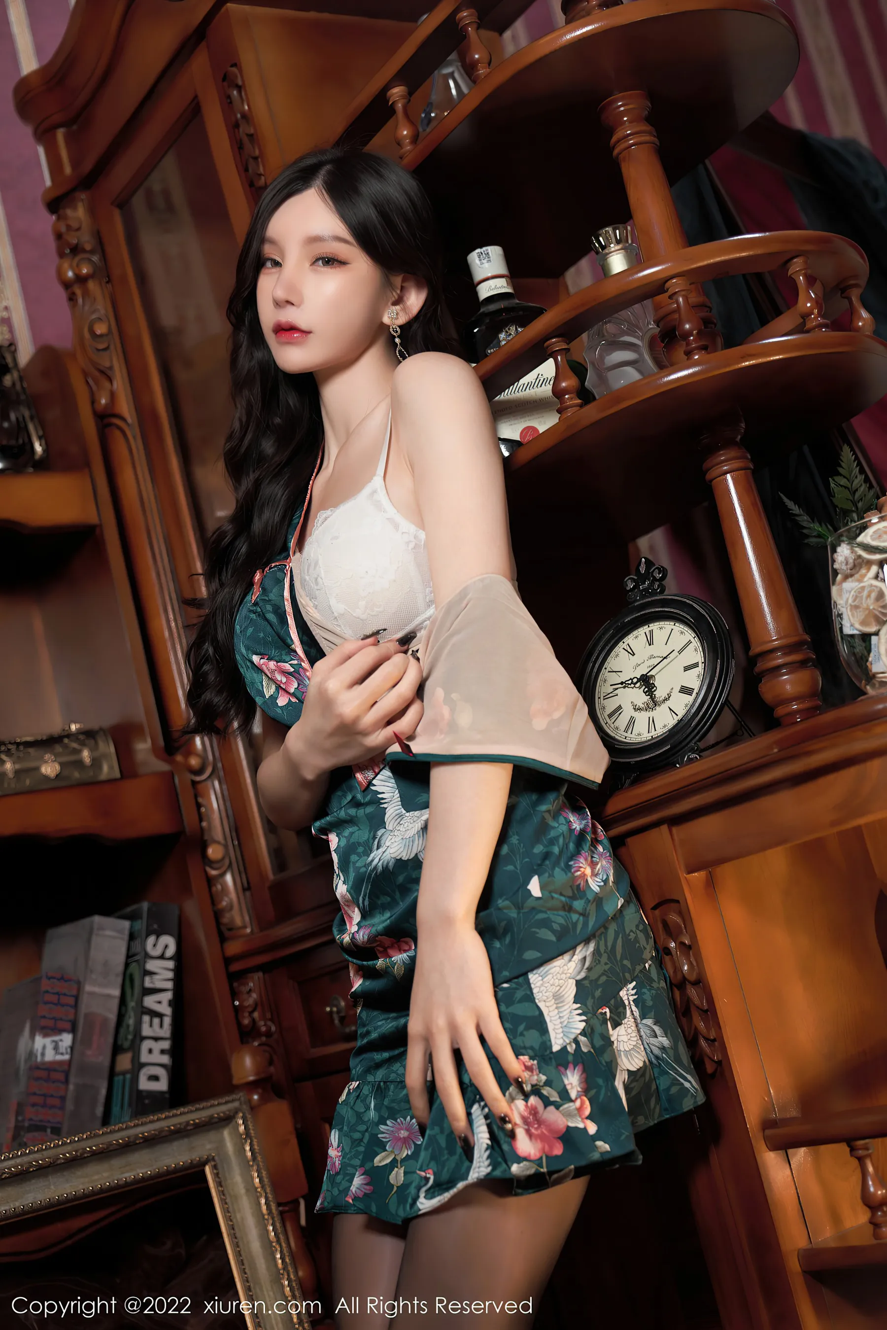 秀人网 No.4695 周于希Sally 黑丝美腿