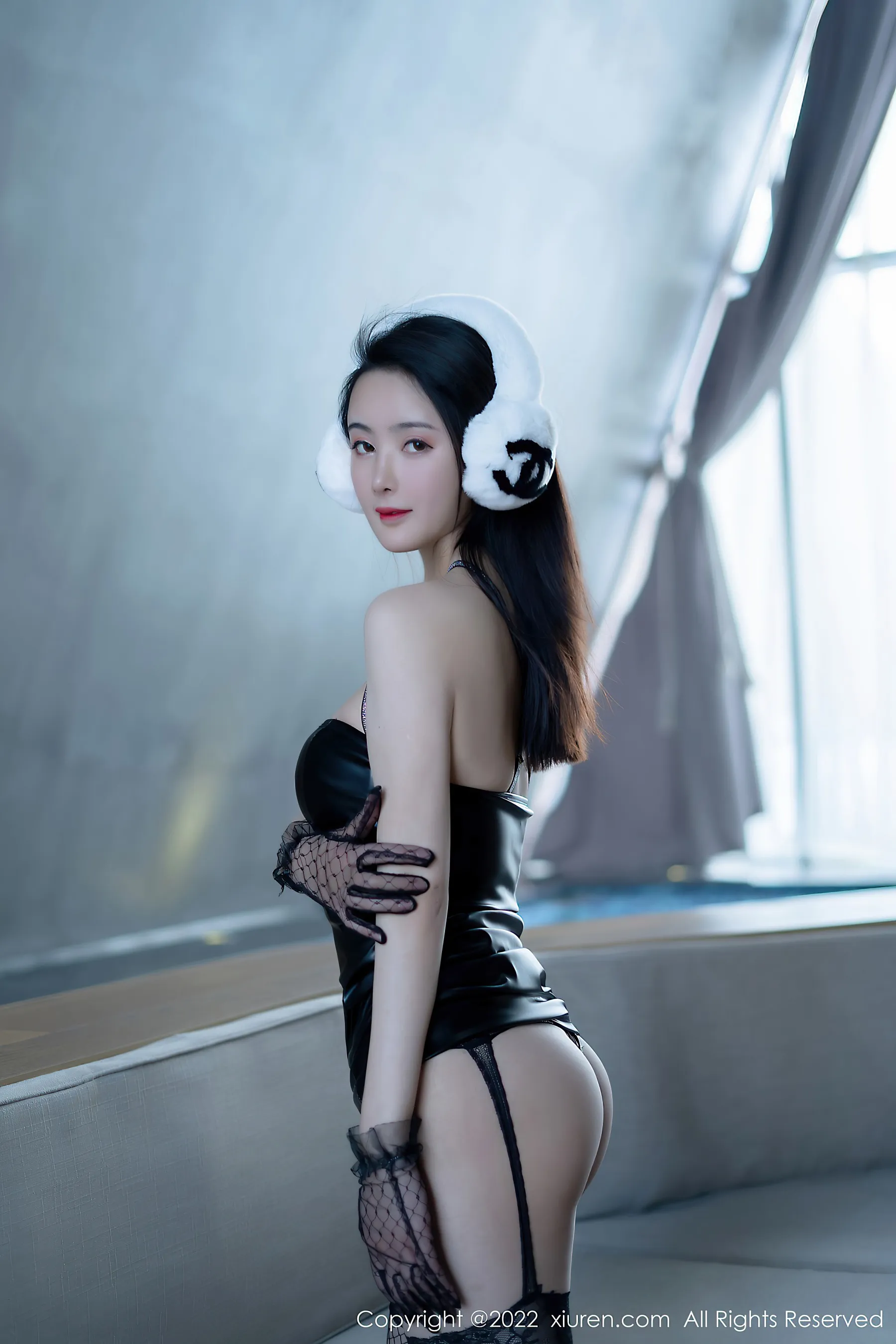 秀人网 No.4779 summer宝宝 黑丝美腿皮衣模特写真