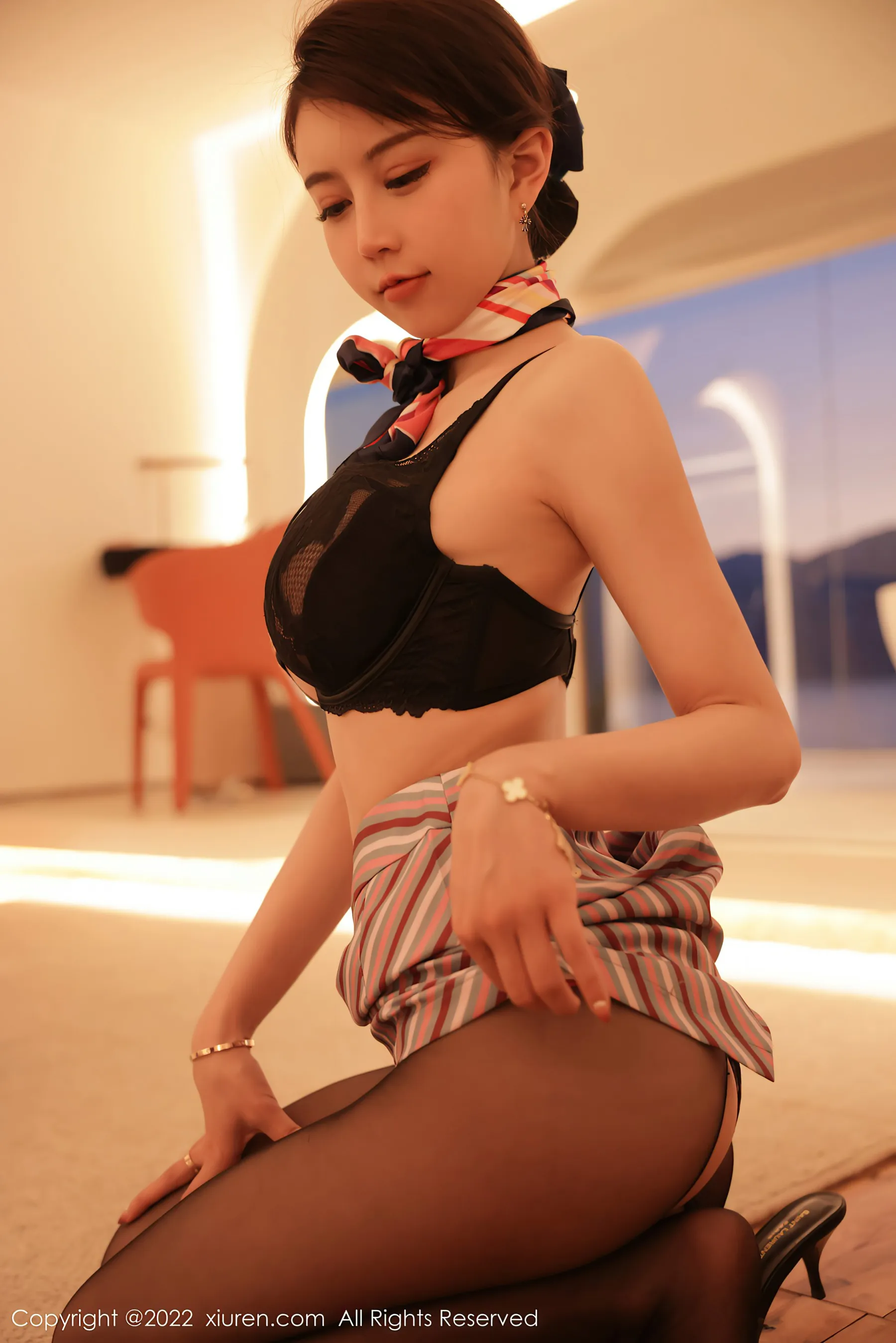 秀人网 No.4824 tina_甜仔 空姐制服蕾丝写真