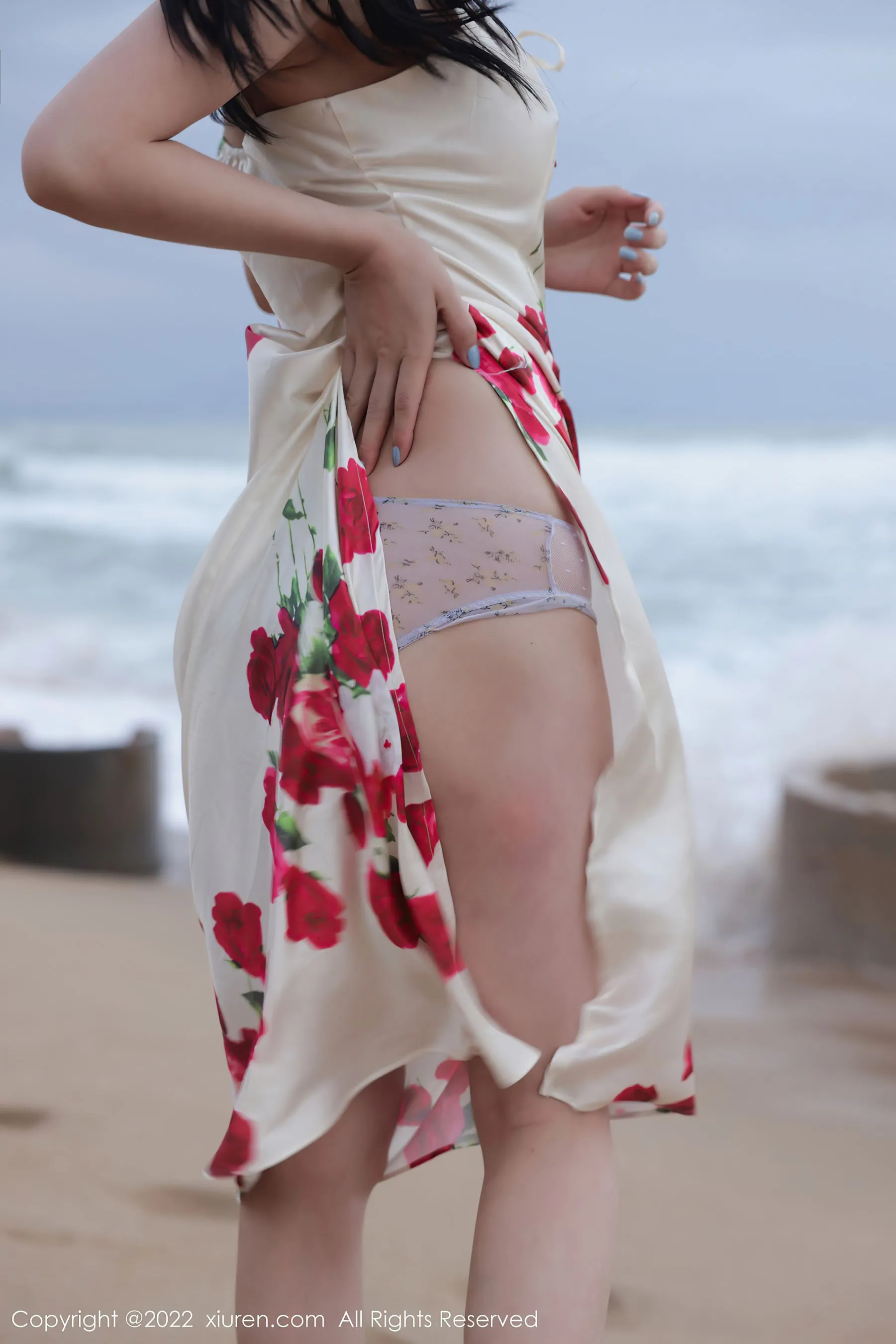 秀人网 No.4915 李雅柔182CM 海边美女性感写真