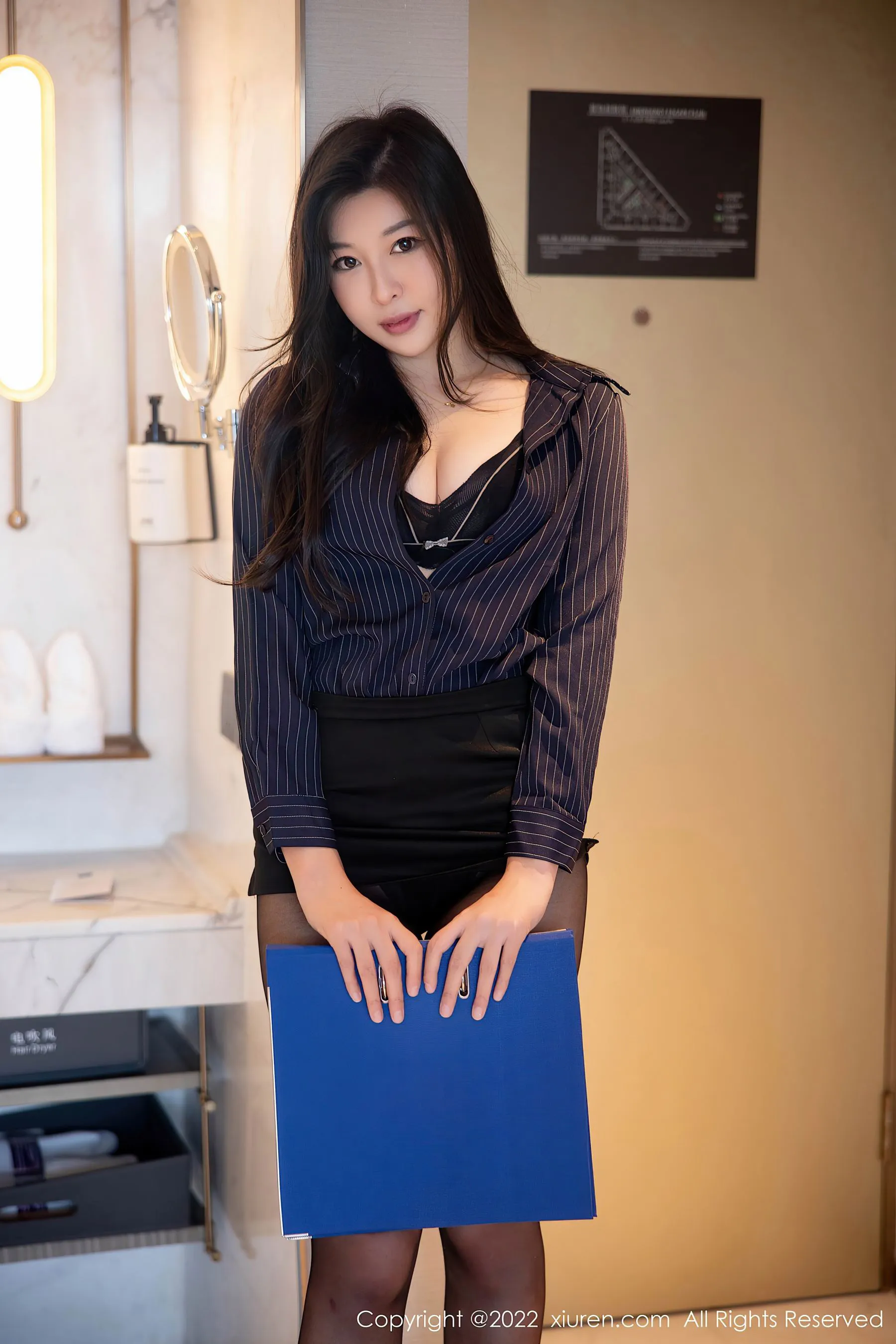 秀人网 No.5604 卡卡酱