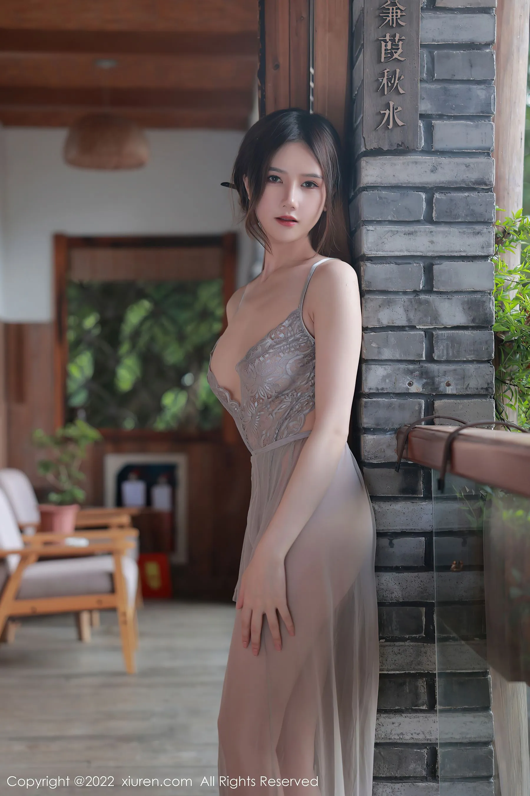 秀人网 No.5660 古月小同学 吊带裙美腿