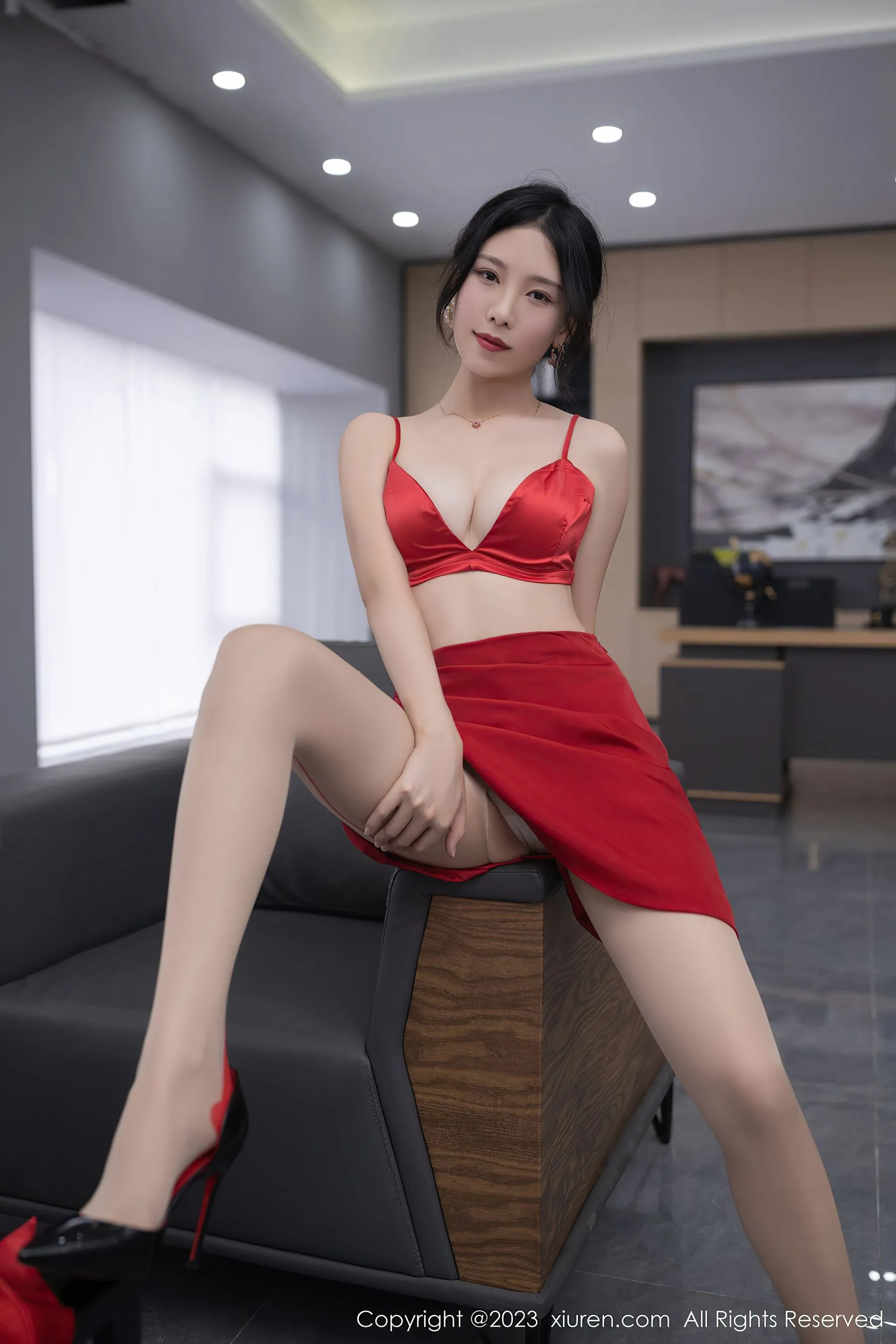 秀人网 No.6189 利世 短裙美腿