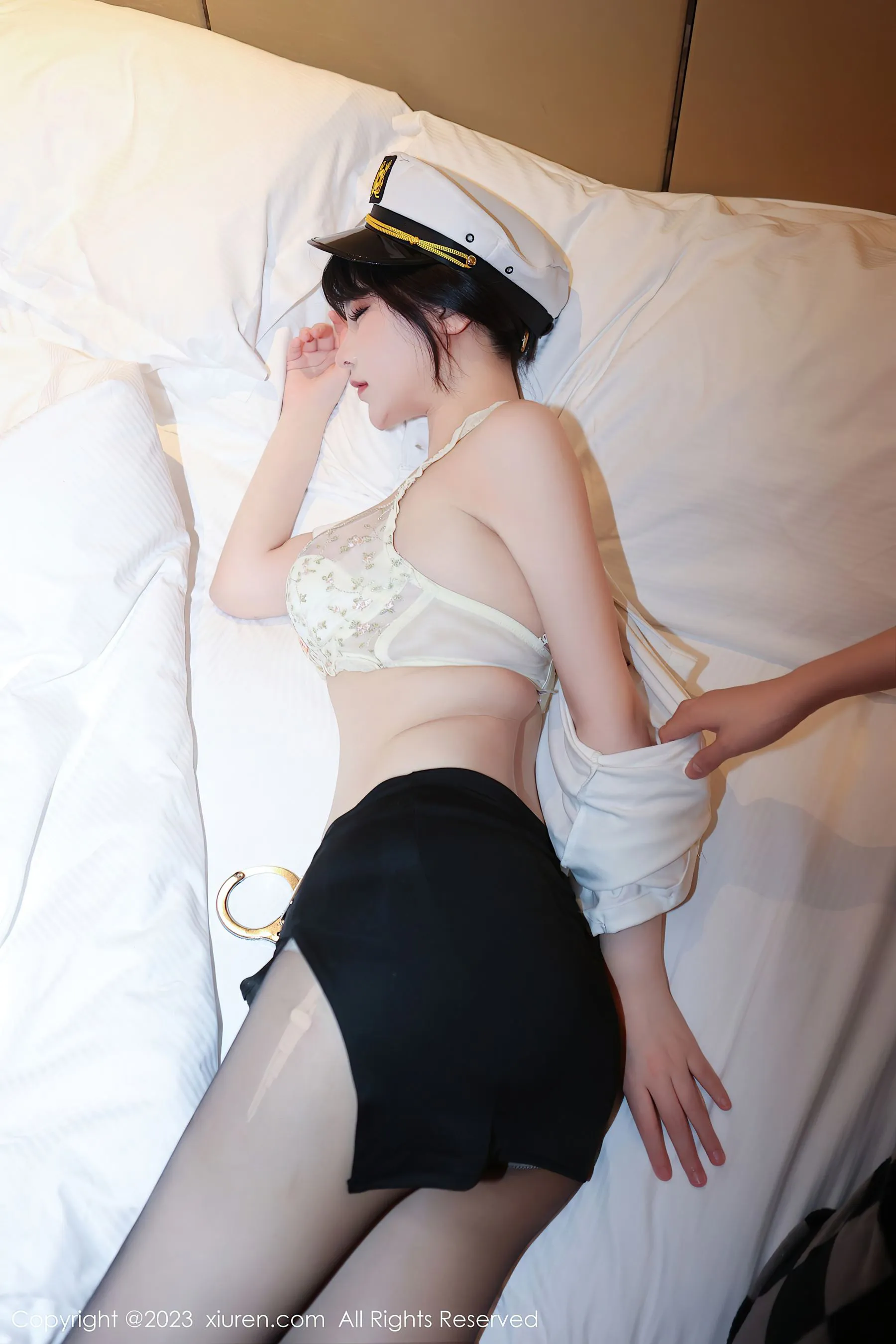 秀人网 No.6328 桃桃子_ 制服短裙