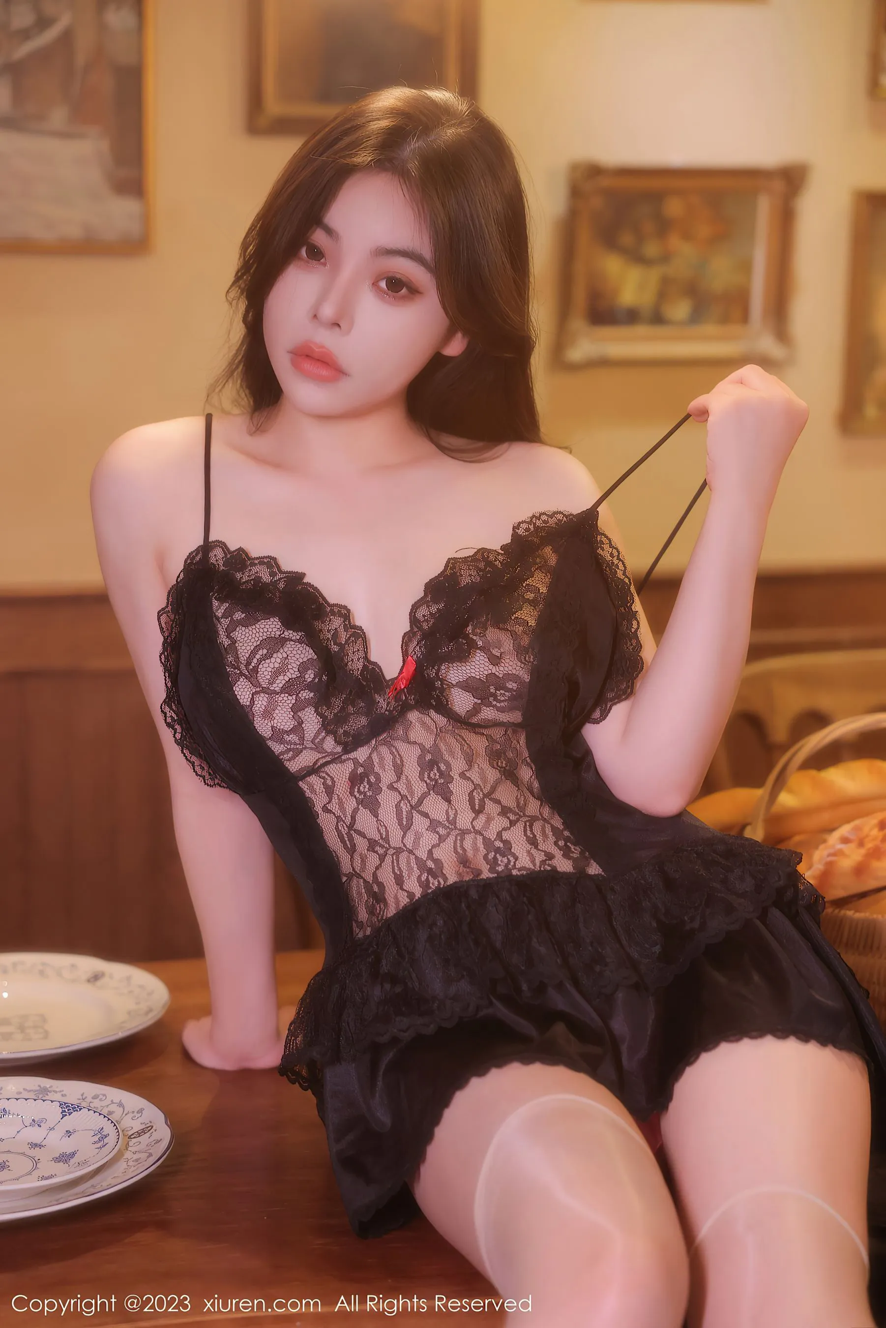 秀人网 No.6339 Aami喵小狐 新人美臀