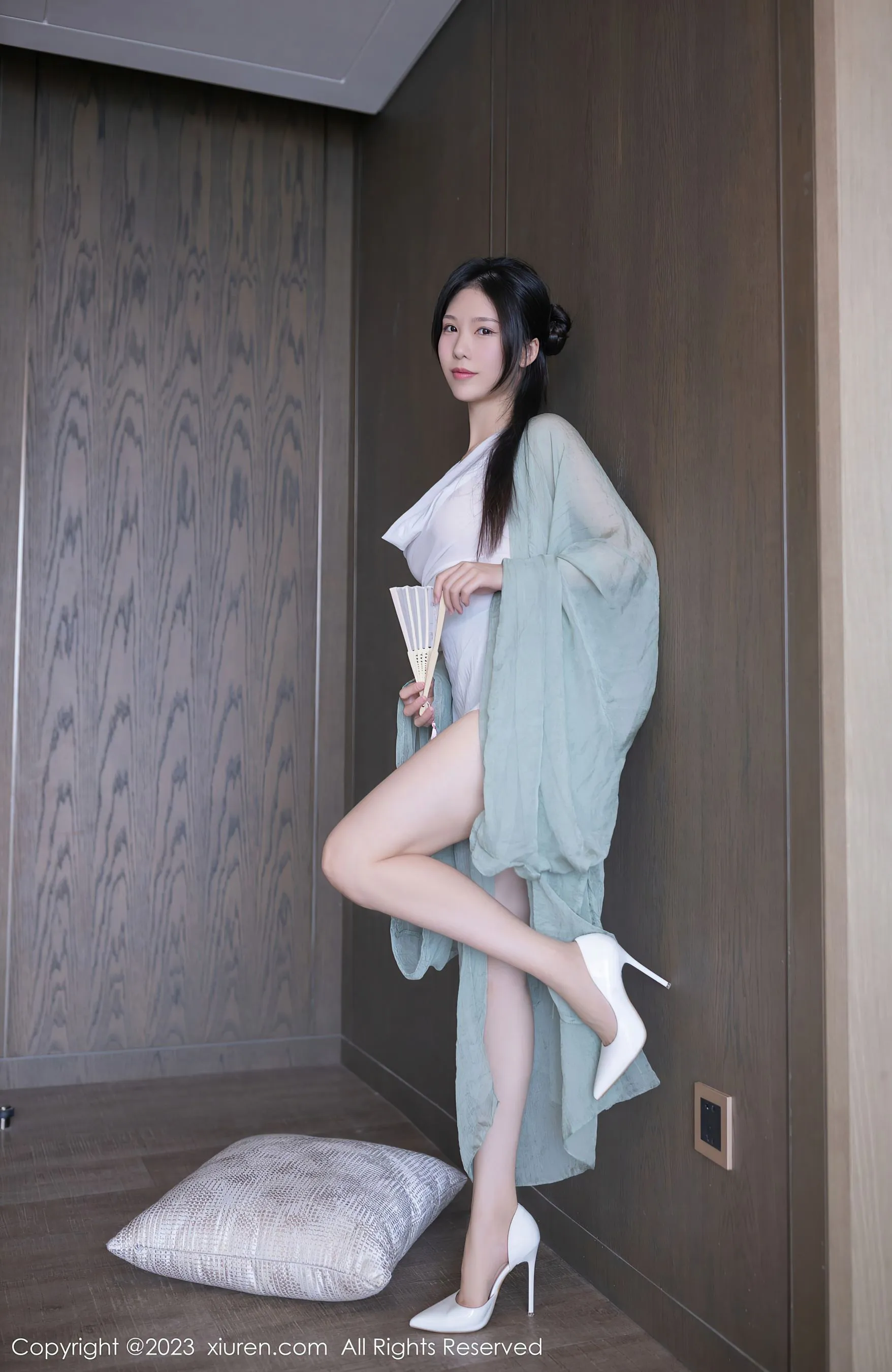 秀人网 No.6420 利世 古装美腿