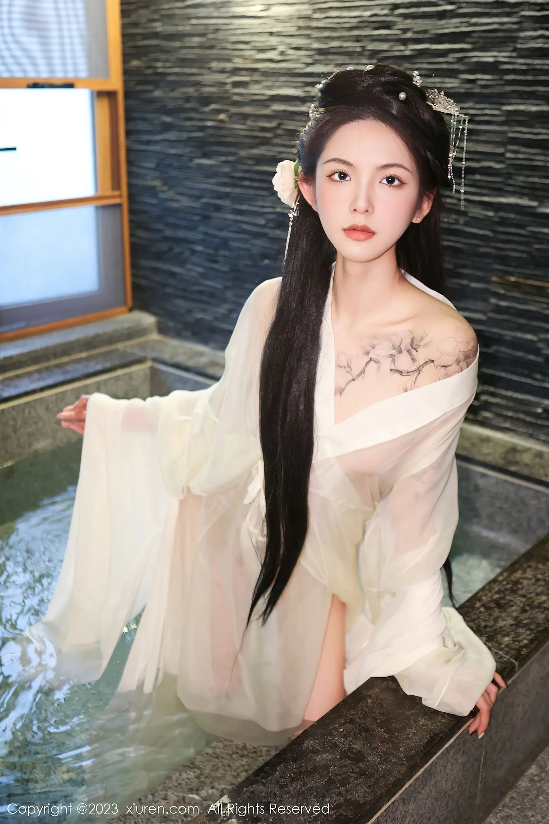 秀人网 No.6430 乔一一 古装美腿