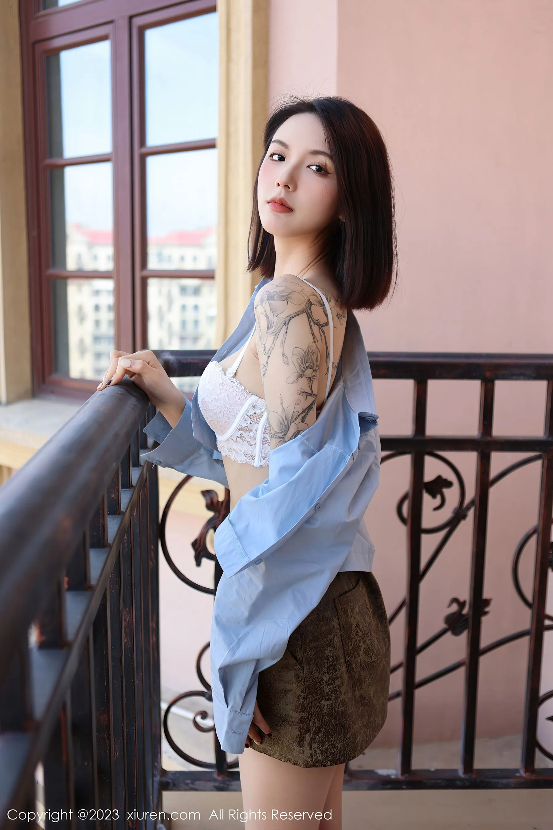 秀人网 No.6661 乔一一 短裙美腿