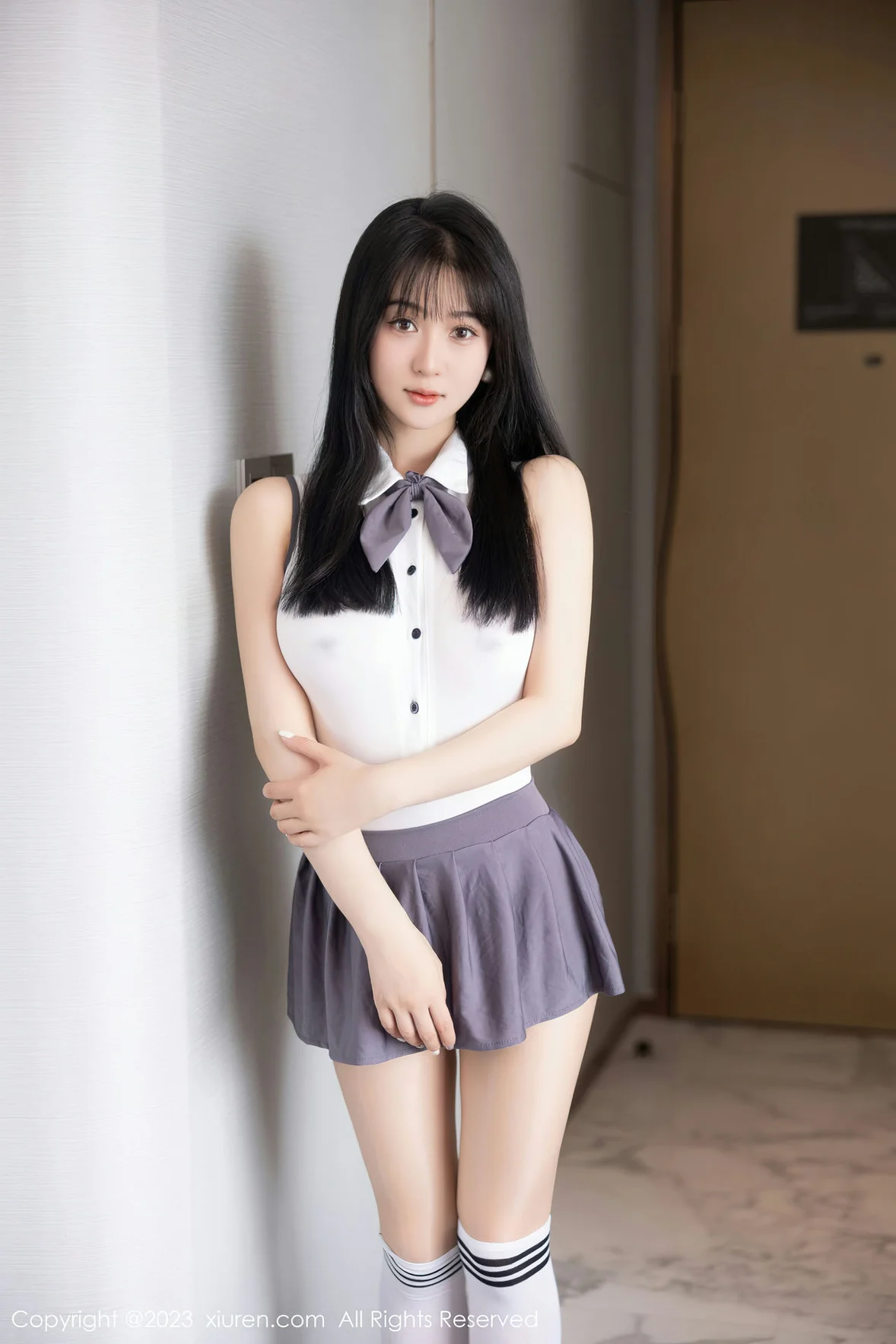 XiuRen 秀人 No.6818 柚琪Rich 轻透高开叉性感写真 [99P]