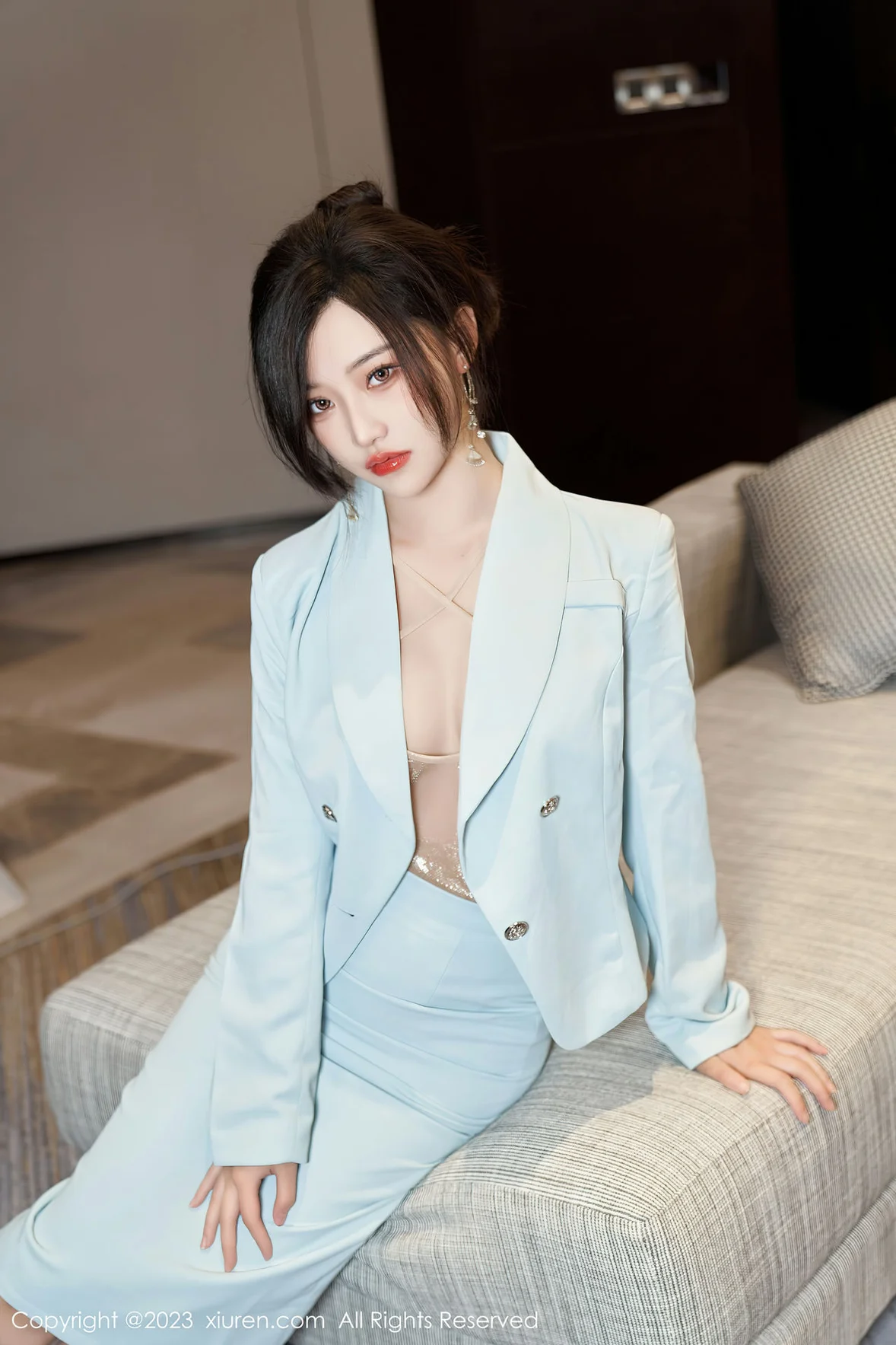 XiuRen 秀人 No.6857 妙可可Cheese 浅色轻透内衣性感写真3 [76P]