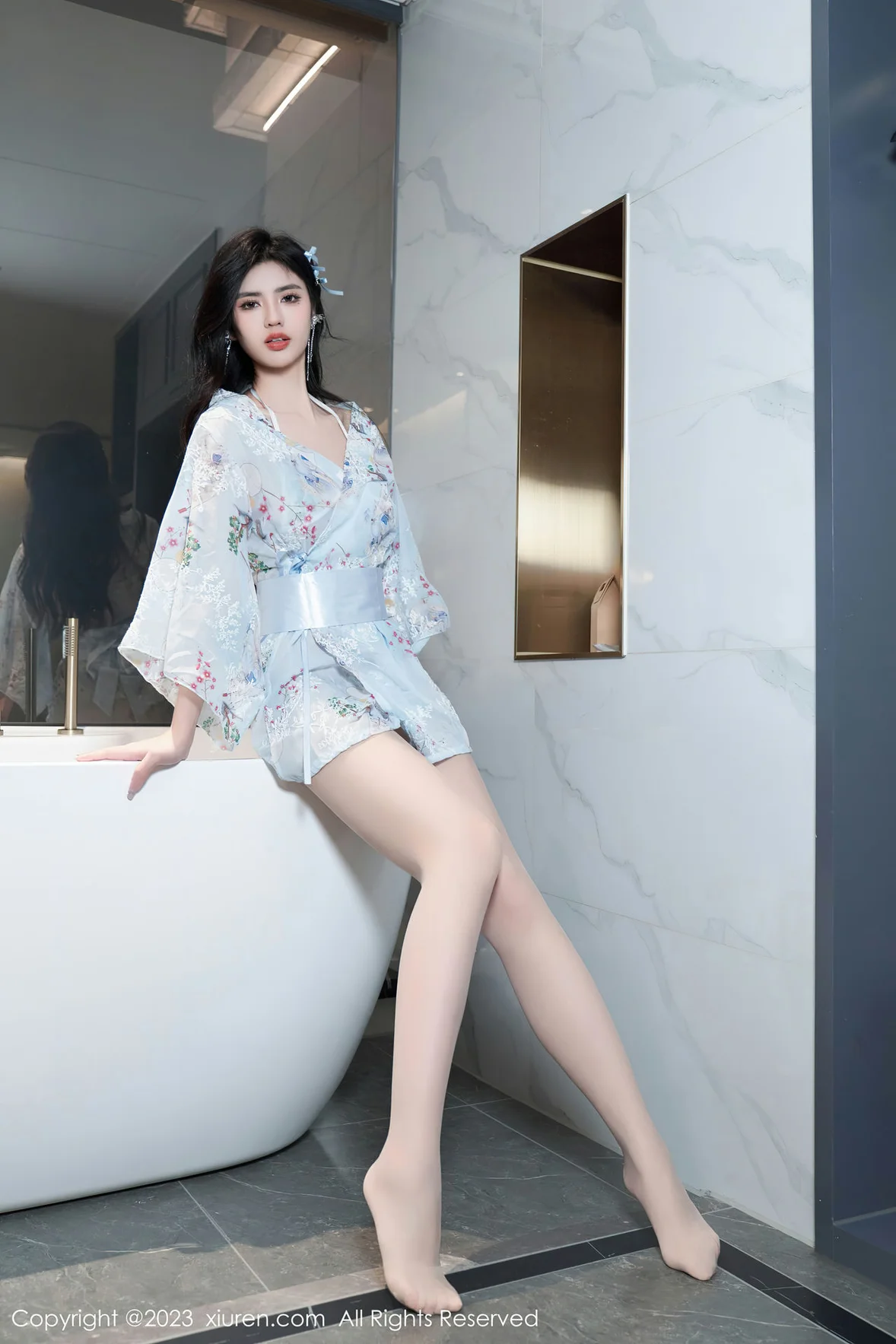 XiuRen 秀人 No.6924 浅浅Danny 原色丝袜性感写真 [80P]