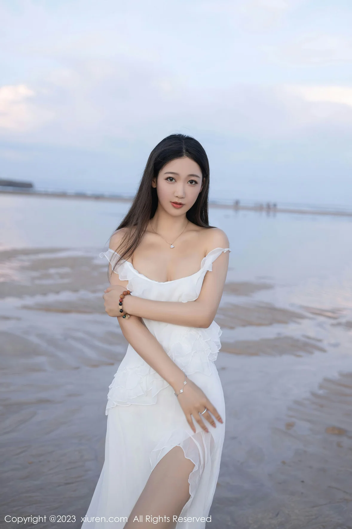 XiuRen 秀人 No.6976 唐安琪 巴厘岛旅拍 [81P]