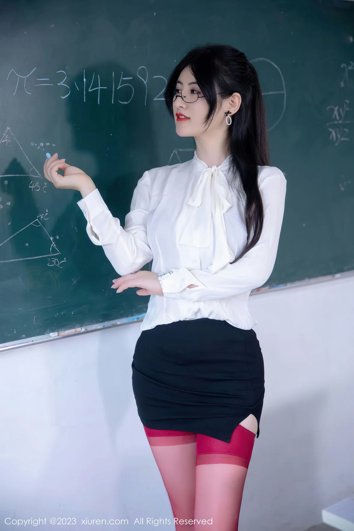 XiuRen 秀人 No.6980 诗诗kiki 教师角色扮演性感写真 [94P]