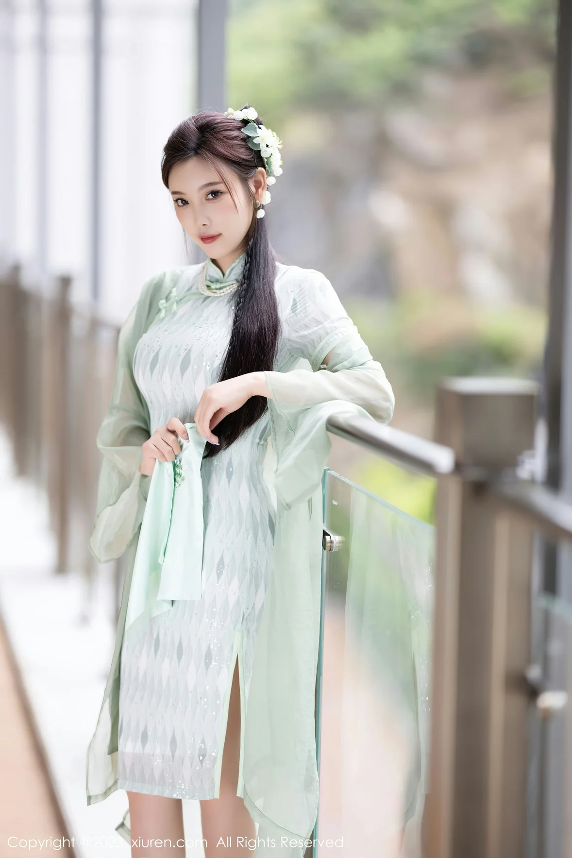 XiuRen 秀人 No.6983 杨晨晨Yome 淡绿色旗袍性感写真 [85P]