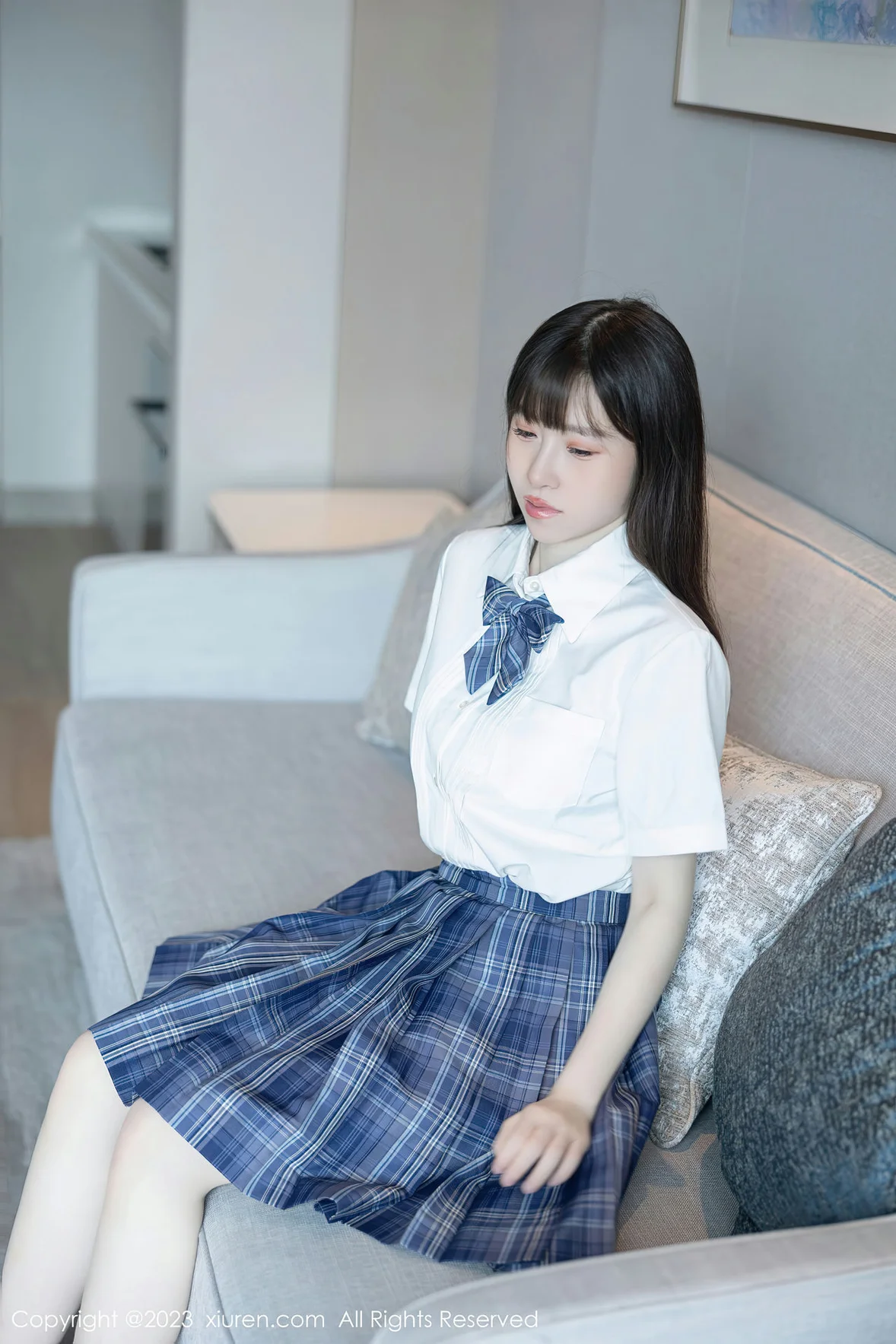 XiuRen 秀人 No.6993 林悠悠 jk短裙首套写真 [104P]