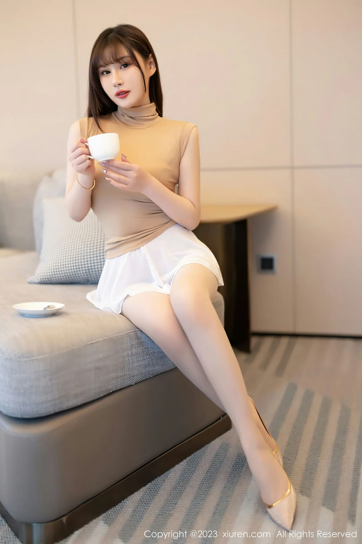 XiuRen 秀人 No.7013 张欣欣 诱人原色丝袜海南岛旅拍 [83P]