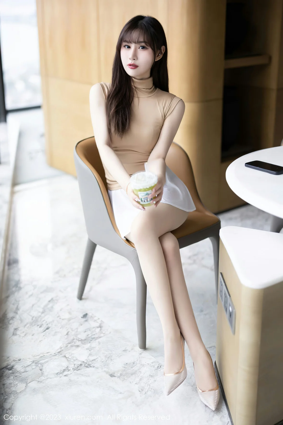 XiuRen 秀人 No.7013 张欣欣 诱人原色丝袜海南岛旅拍 [83P]